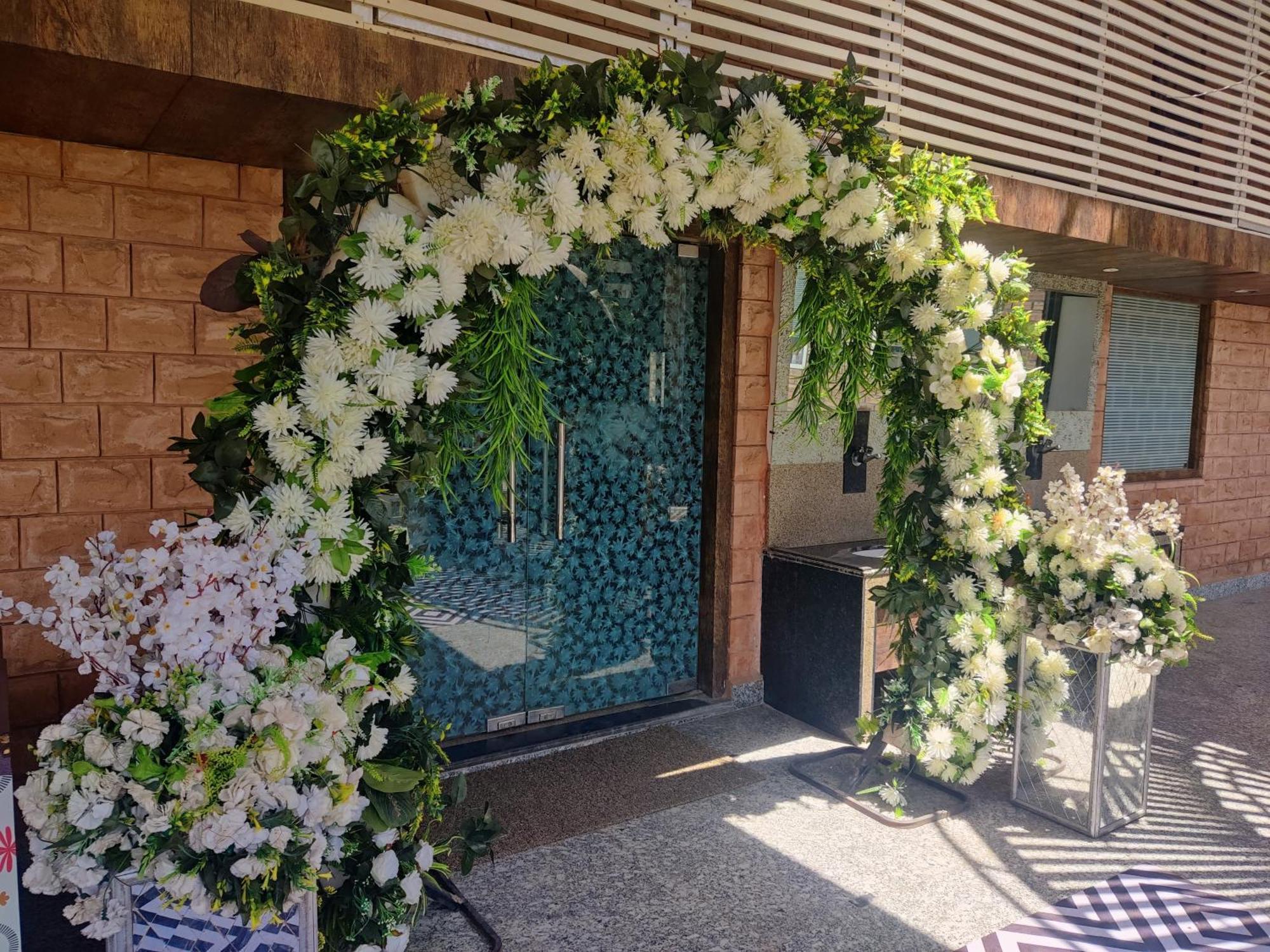 Resort Shivam Palace &