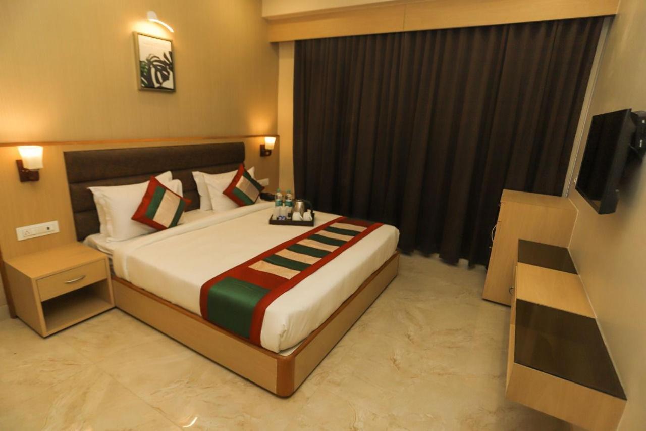 Hotel Aarunya Royale Jodhpur (Rajasthan)
