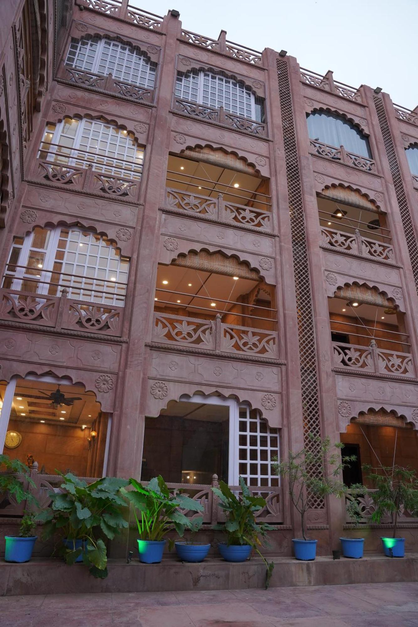 Hotel Om Heritage Haveli 3*
