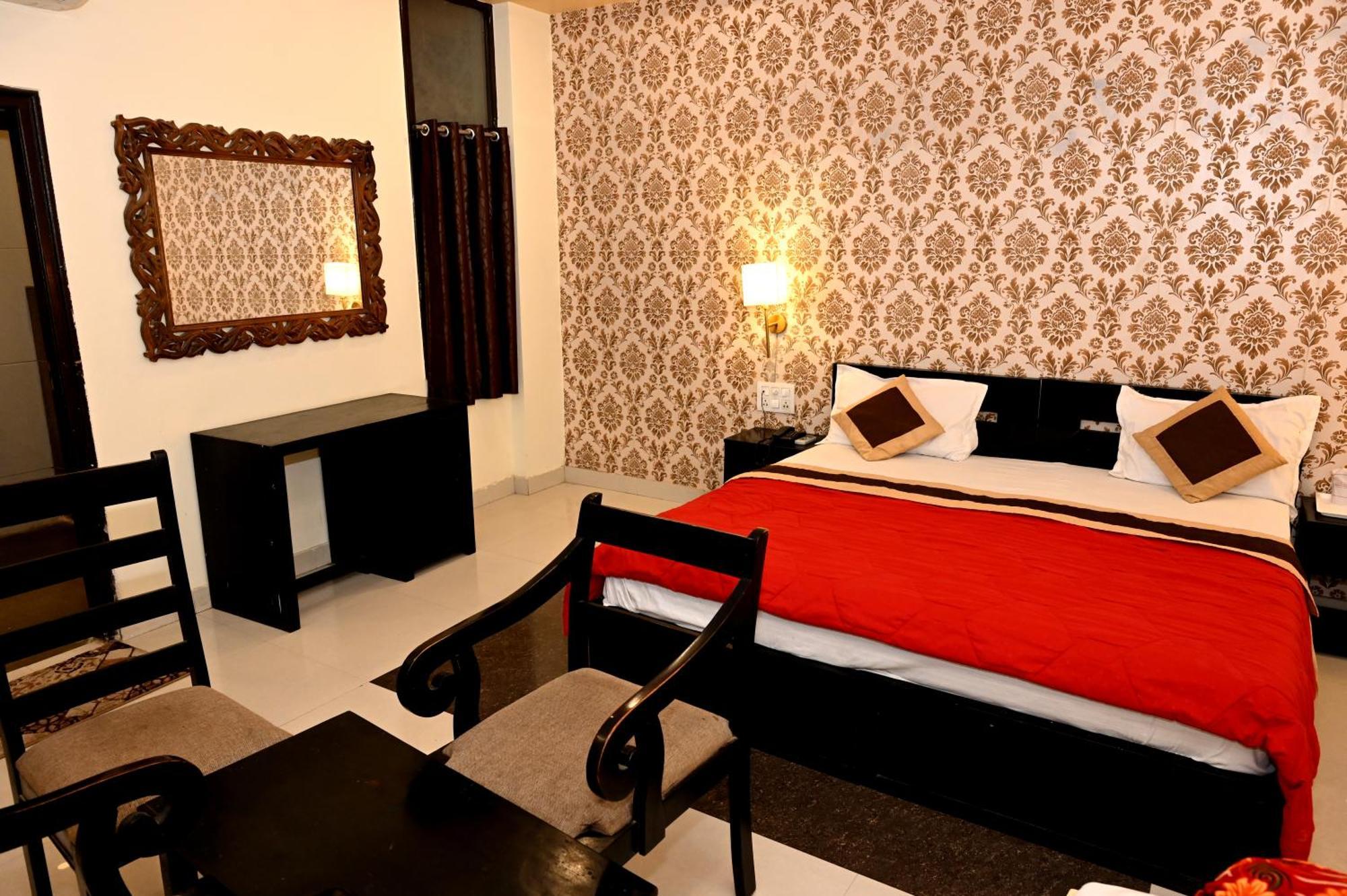 Om Heritage Haveli