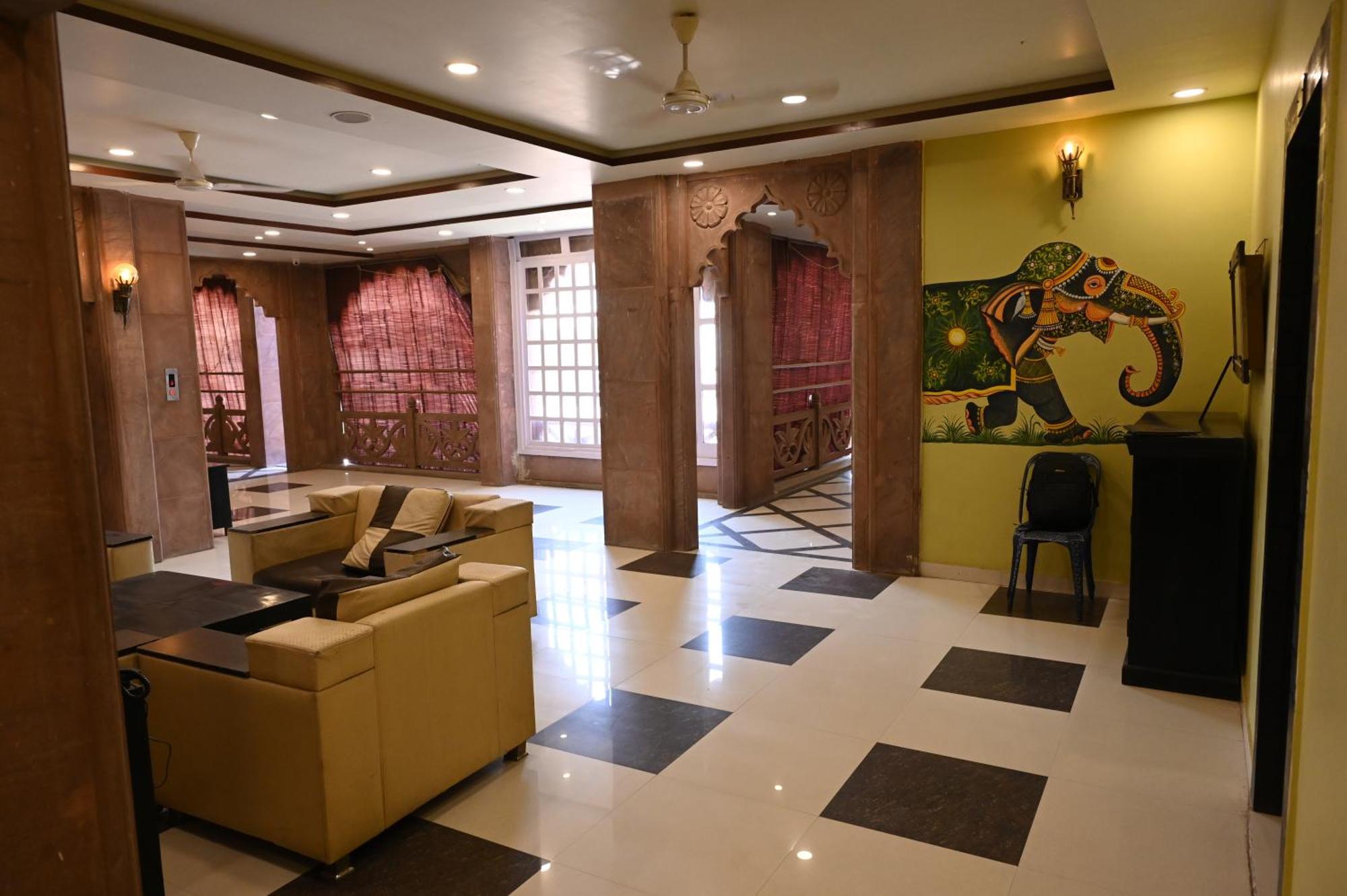 Om Heritage Haveli Hotel