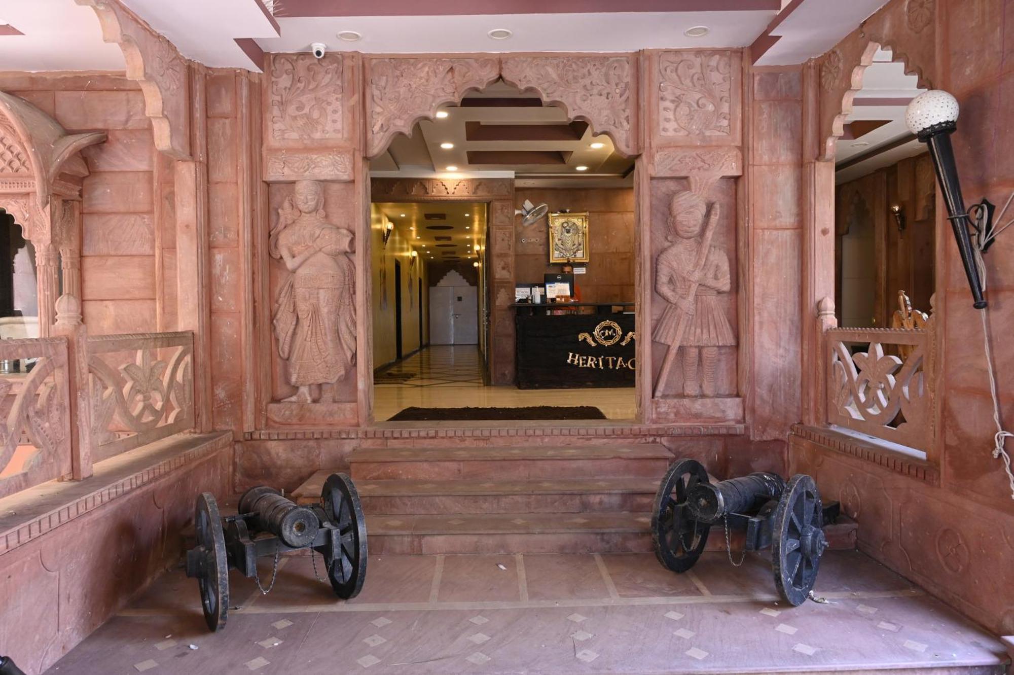 Hotel Om Heritage Haveli