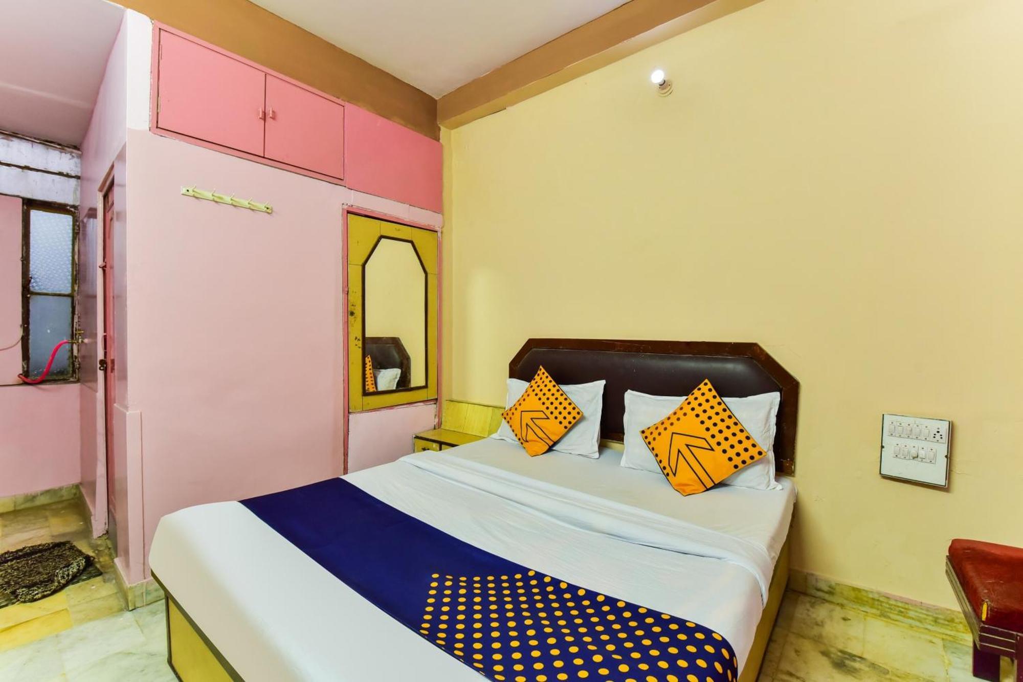O Pardesi Hotel
