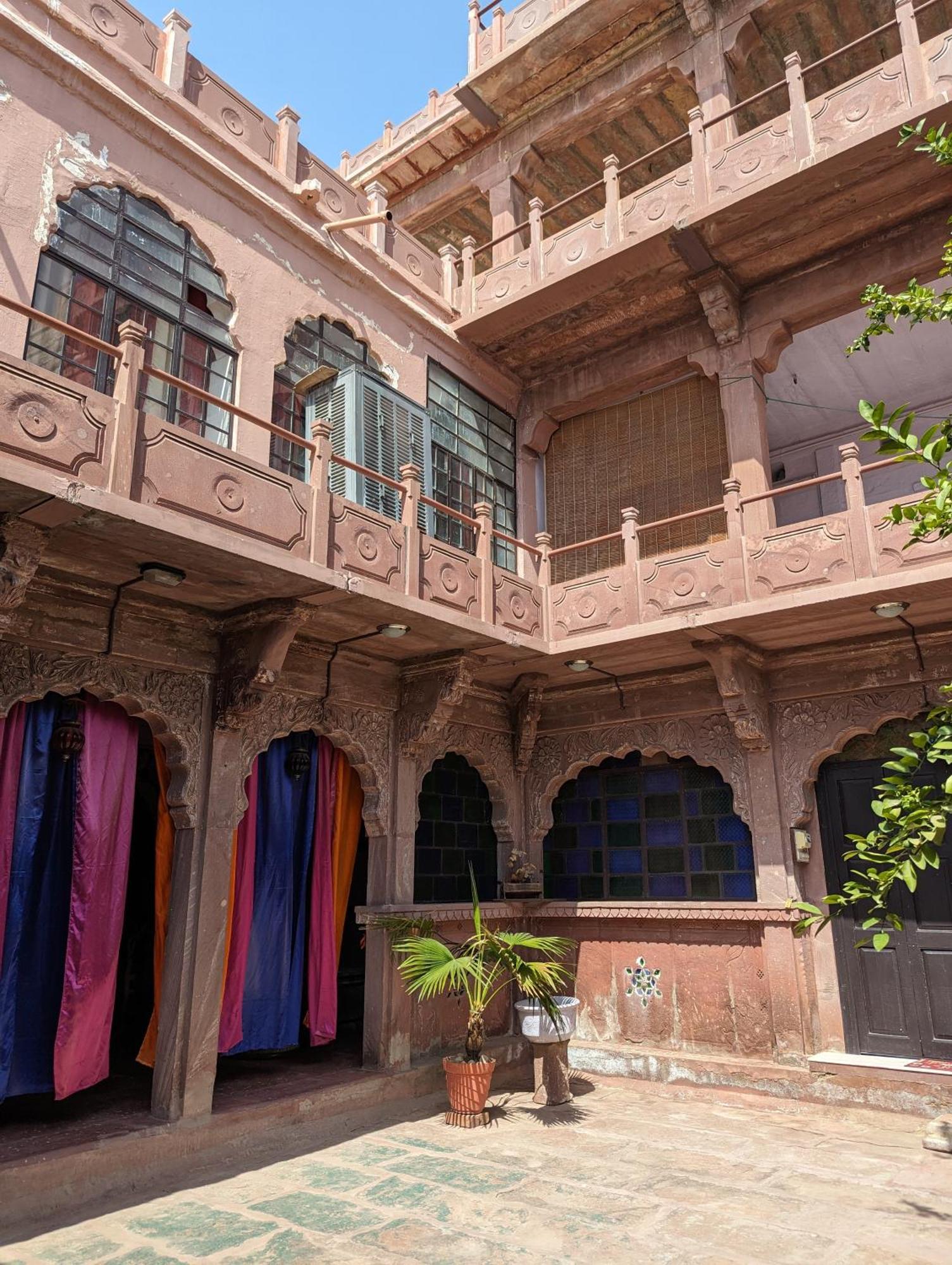 Sadar Haveli Heritage 2*