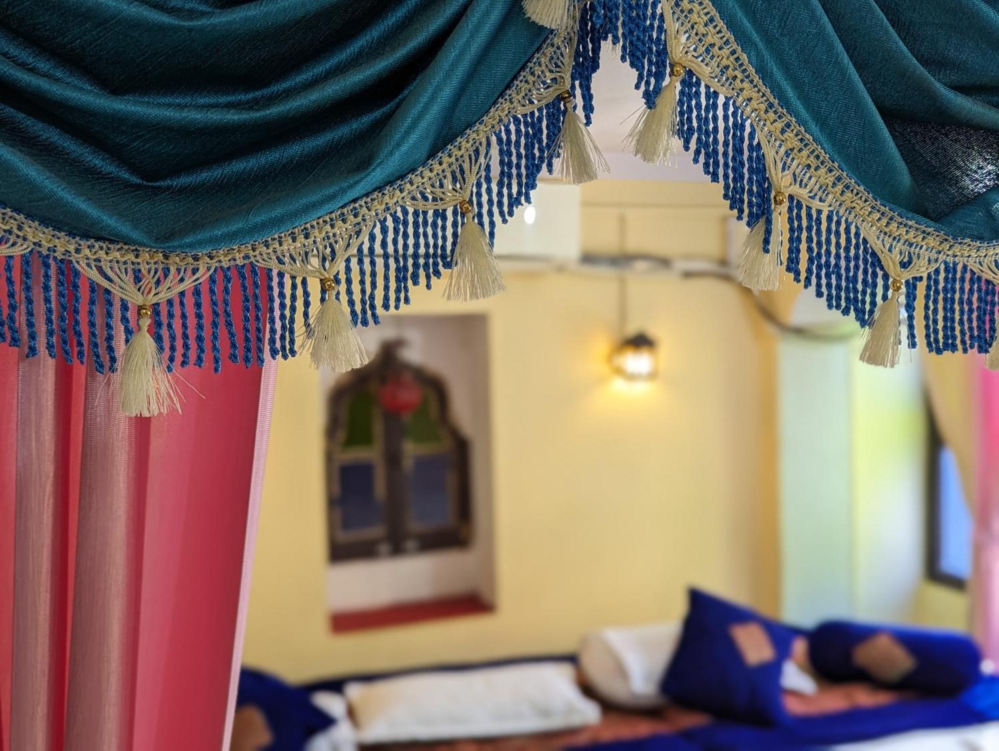 Sadar Haveli Heritage 2*