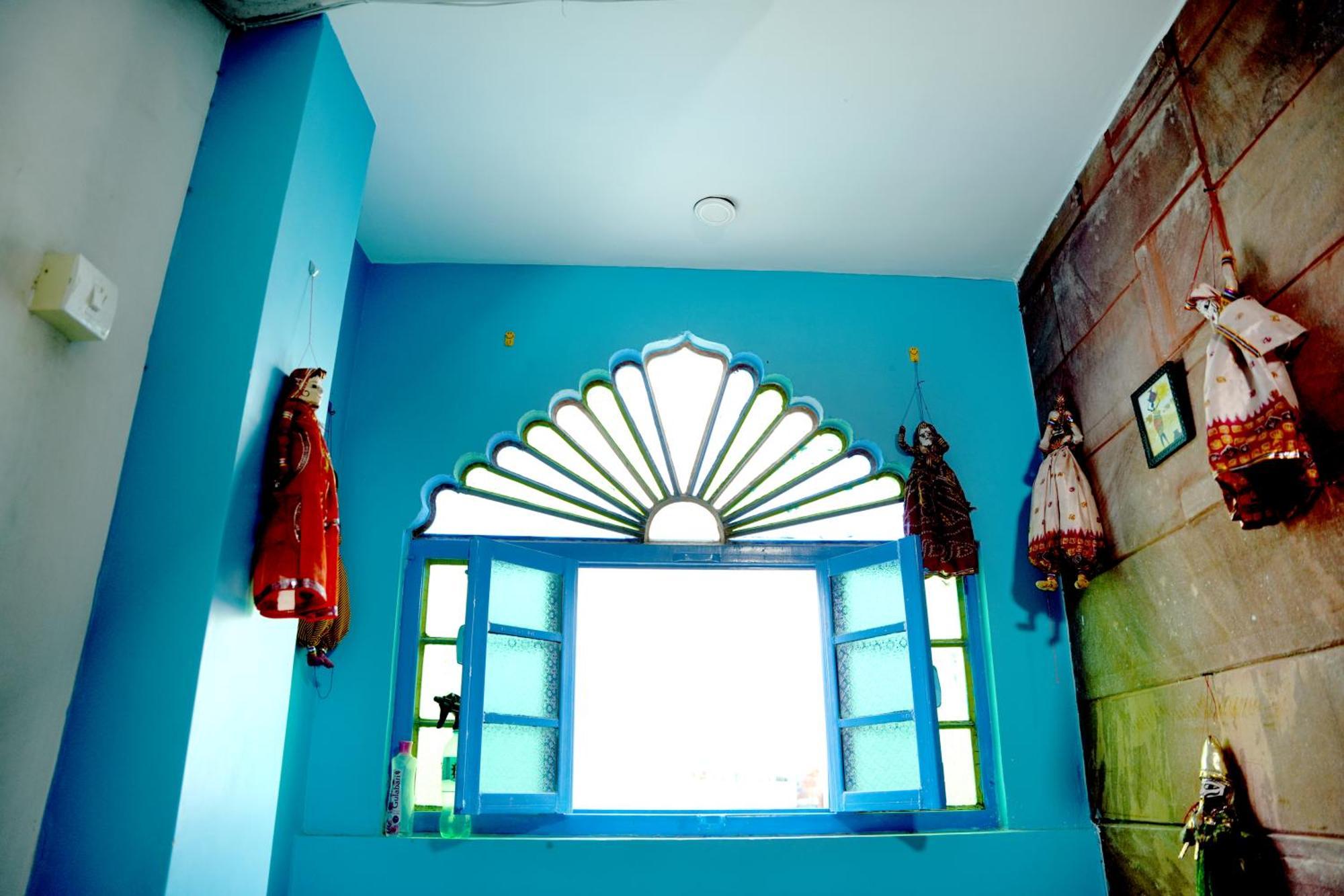 Mh Guest house