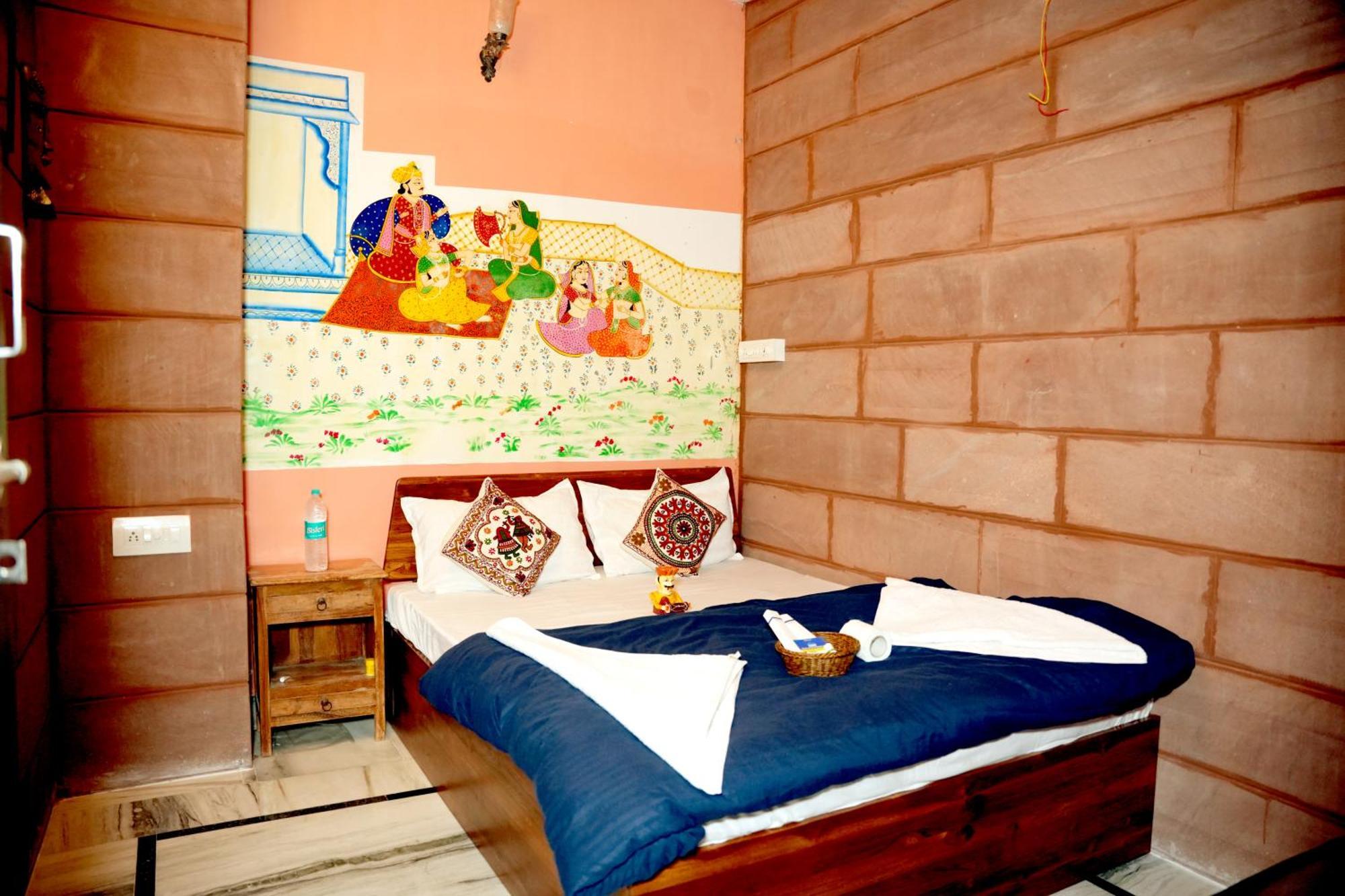Mh * Jodhpur (Rajasthan)