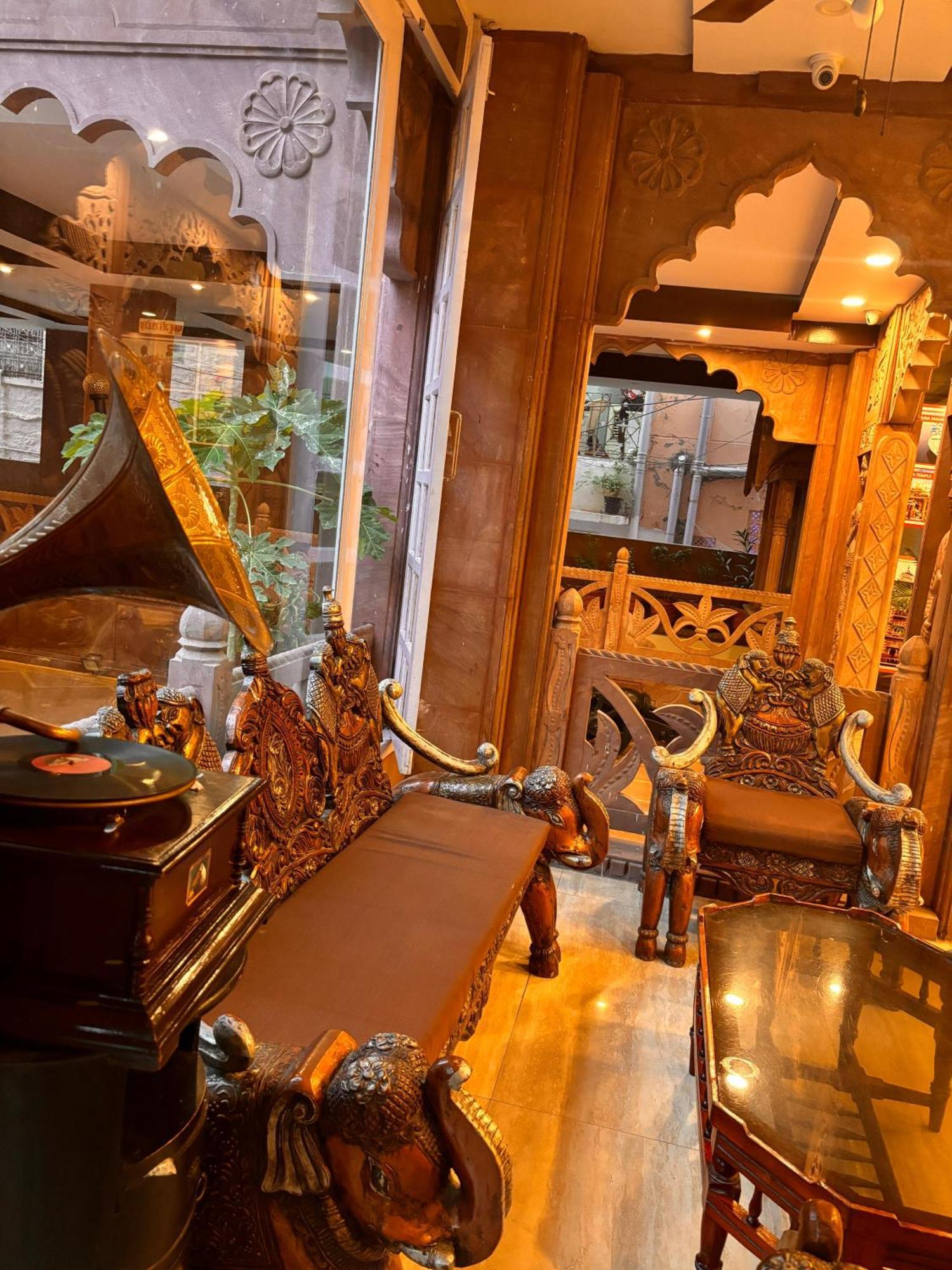 Hotel Om Heritage Haveli