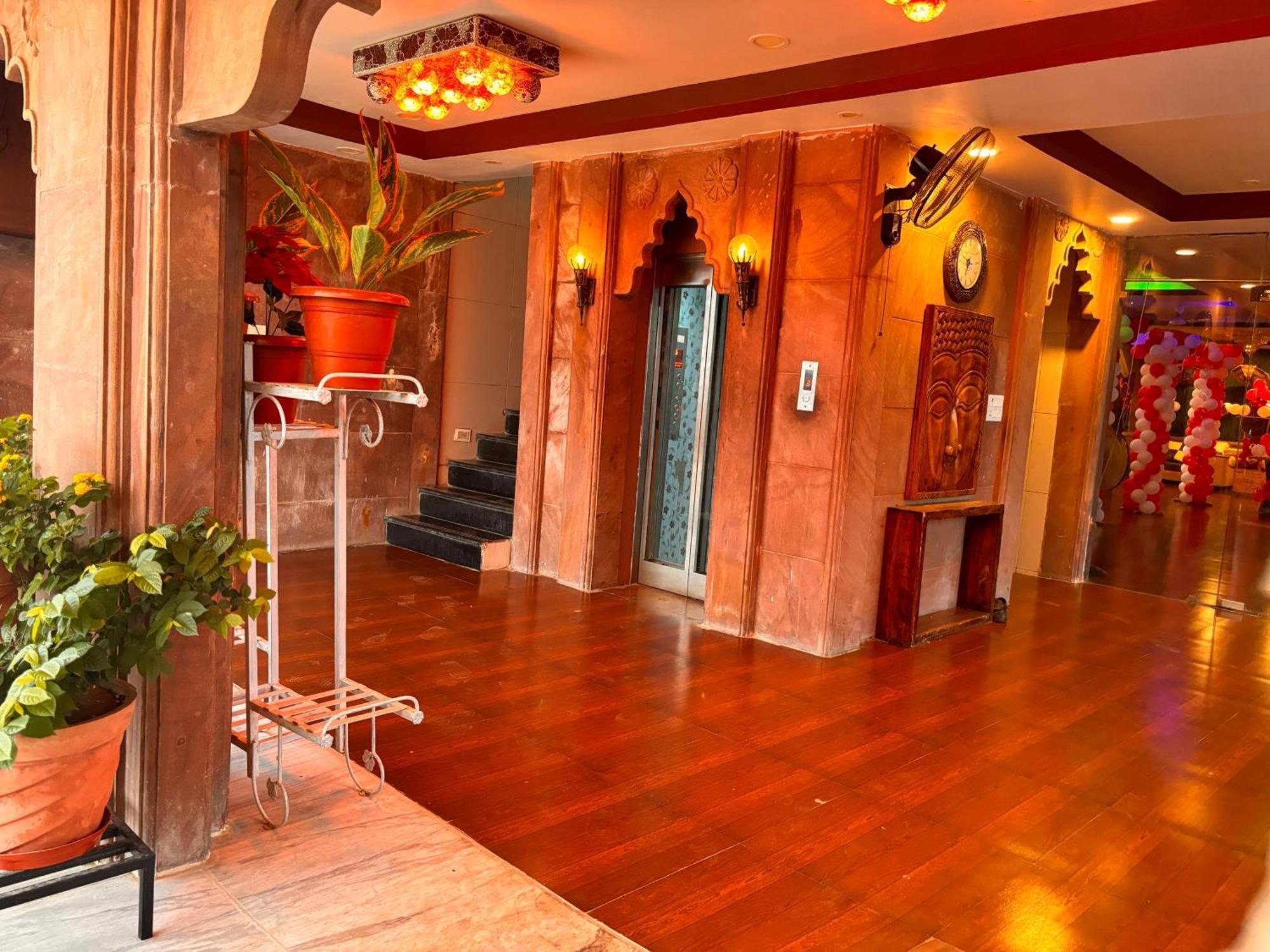 Om Heritage Haveli