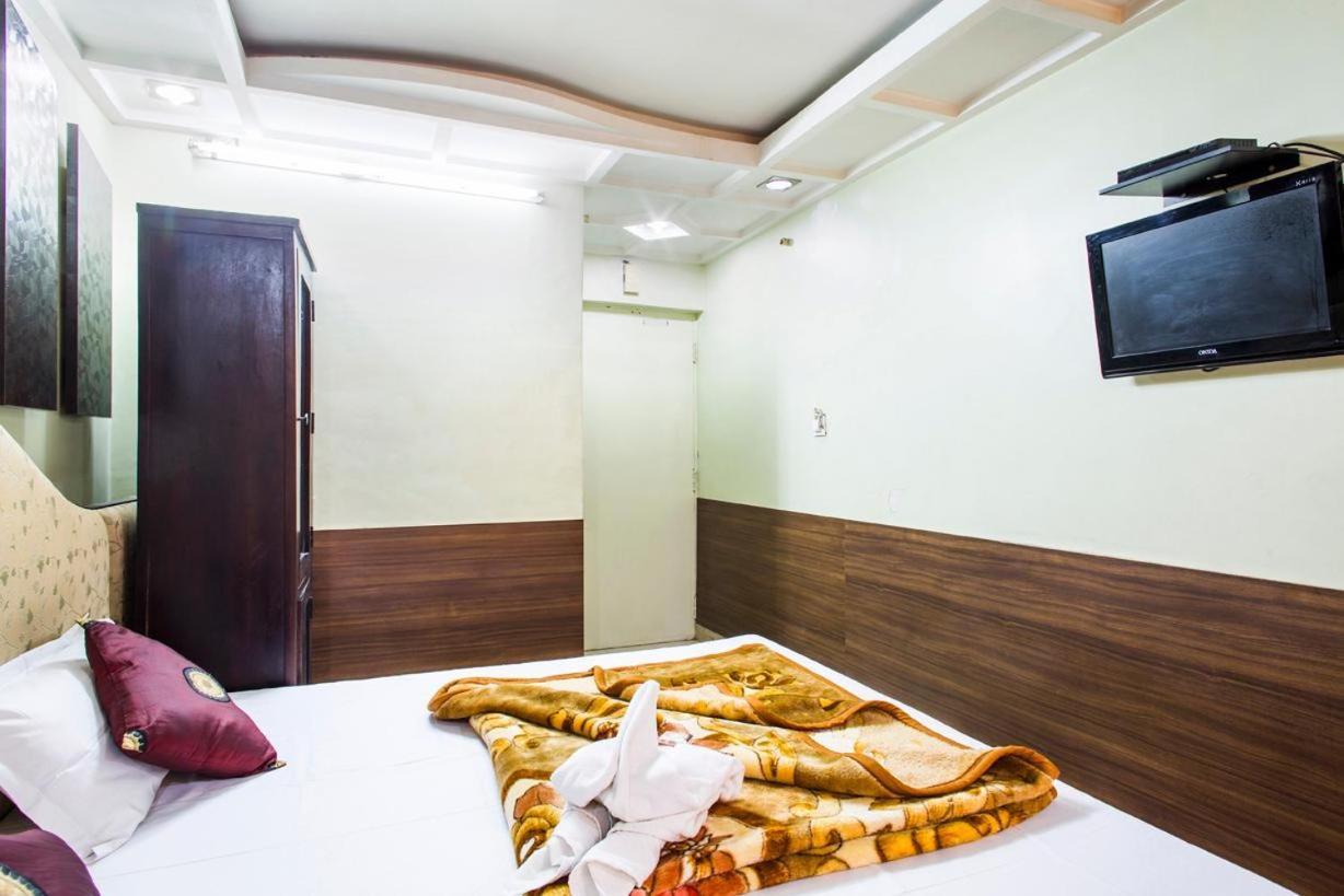 R K Excellency Hotel