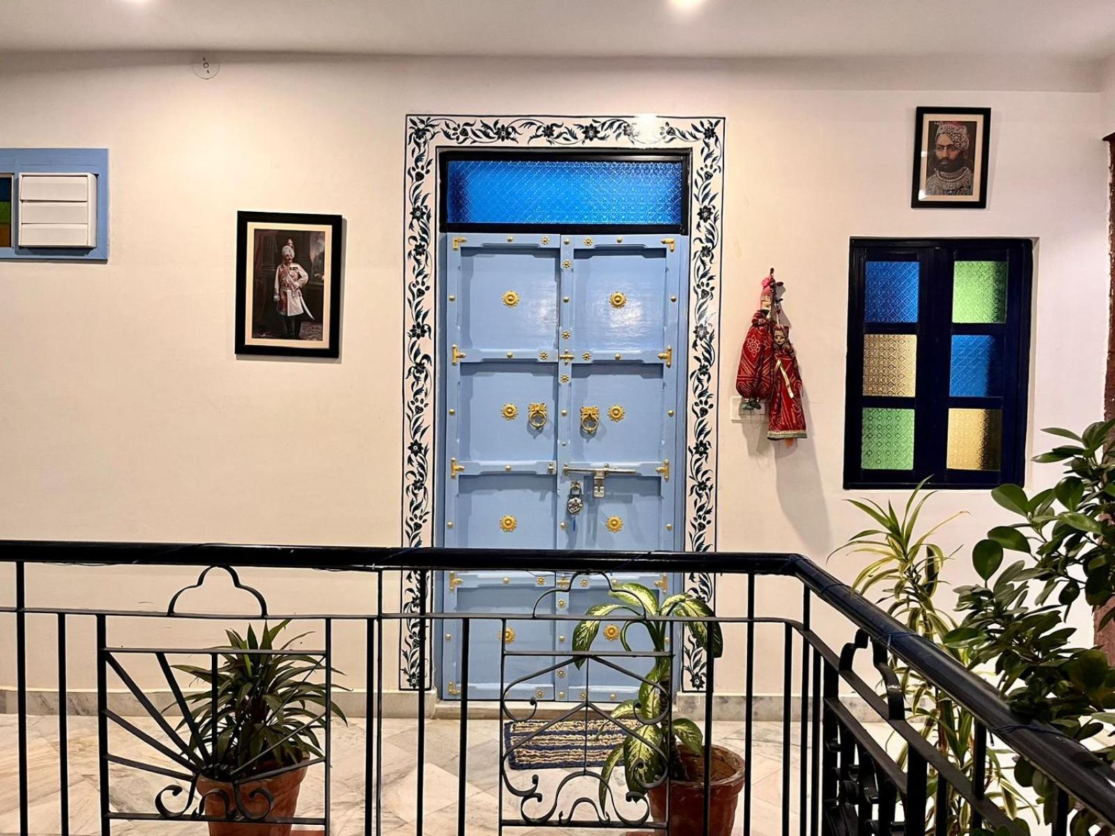Aura - The Haveli