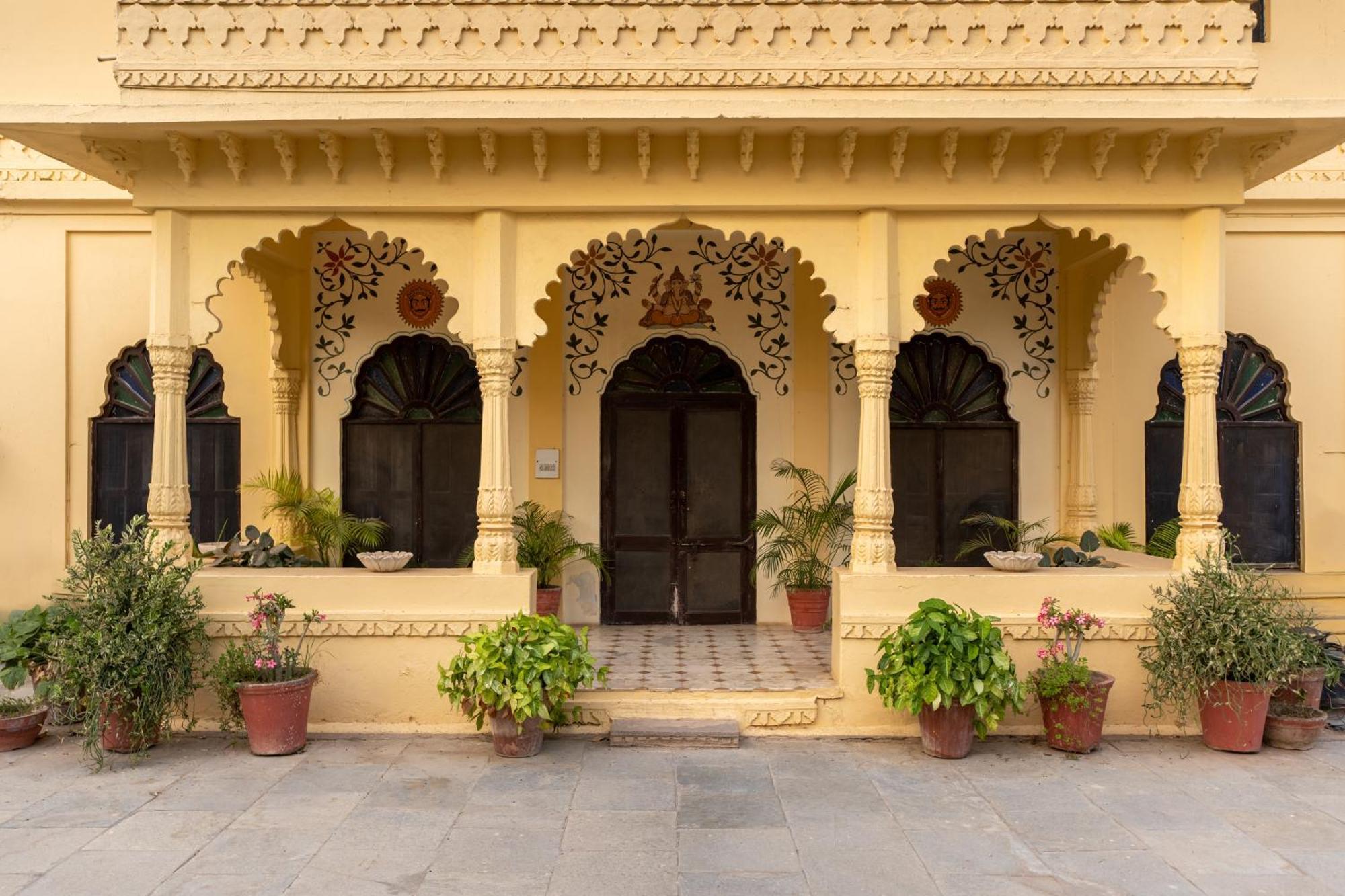 Hotel Jhalamand Garh, Jodhpur 3*