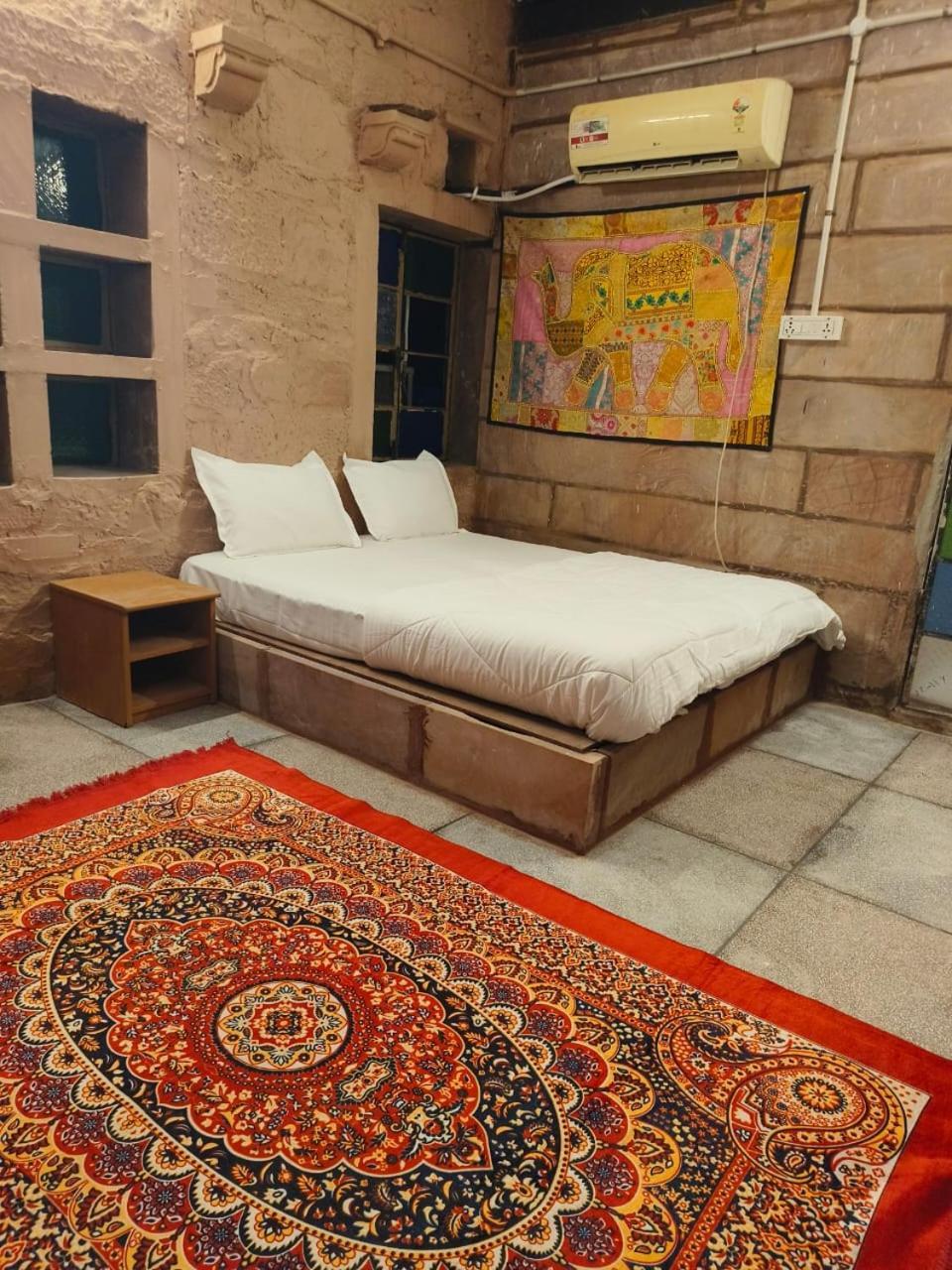 Neel Mahal The Heritage Haveli Hotel