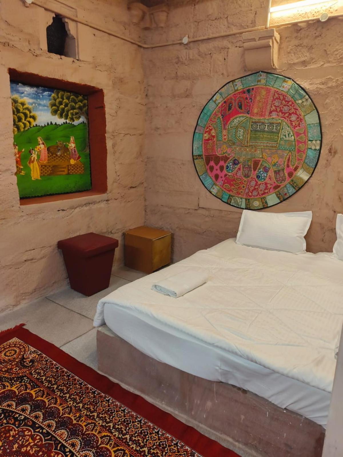 Hotel Neel Mahal The Heritage Haveli 3*