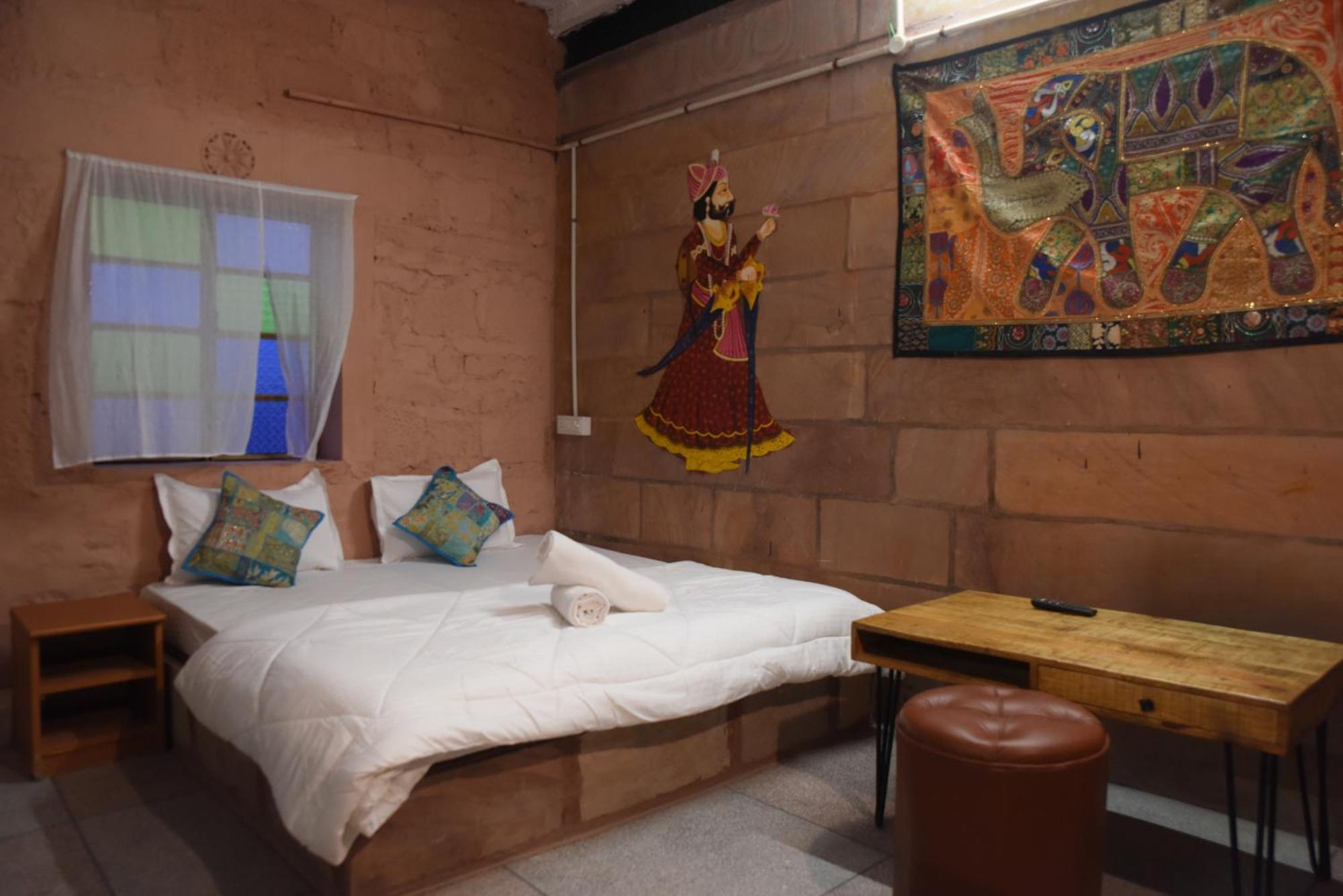 Hotel Neel Mahal The Heritage Haveli 3*