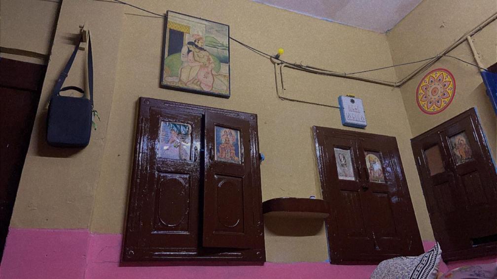 Bob Hostel *