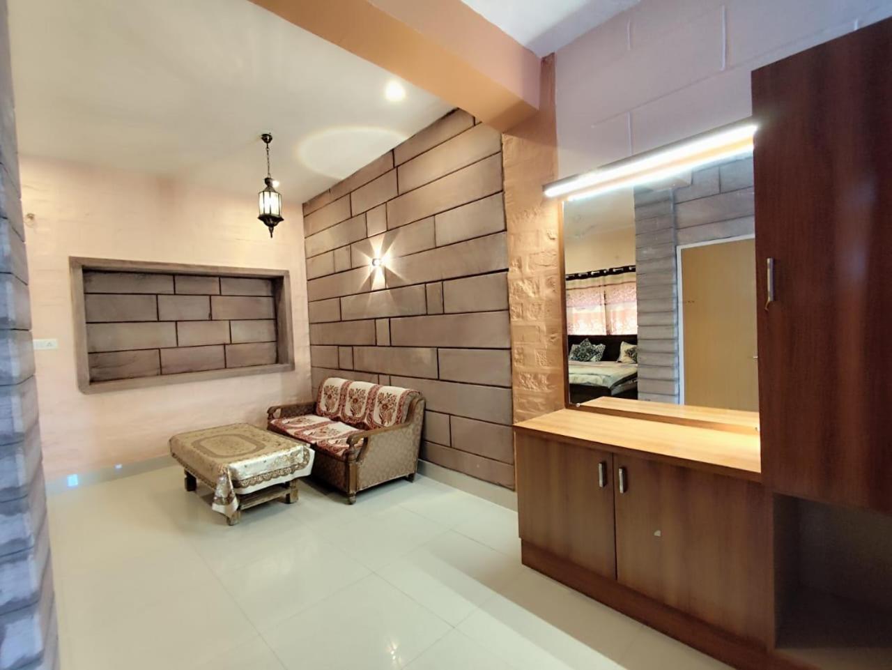 Gopal Home Stay & Guest House Homestay