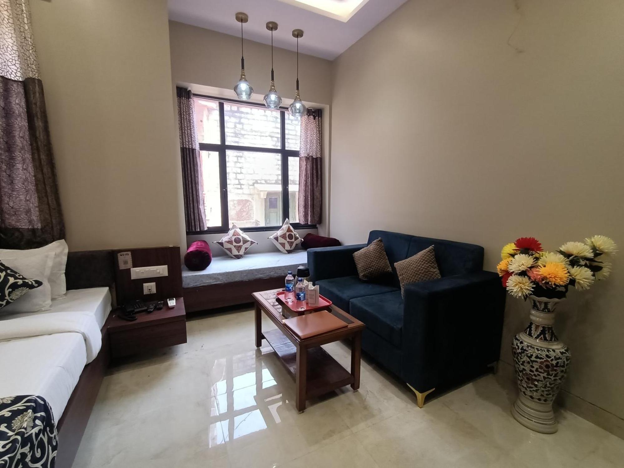 Hotel Shiv Hari Heritage 4*