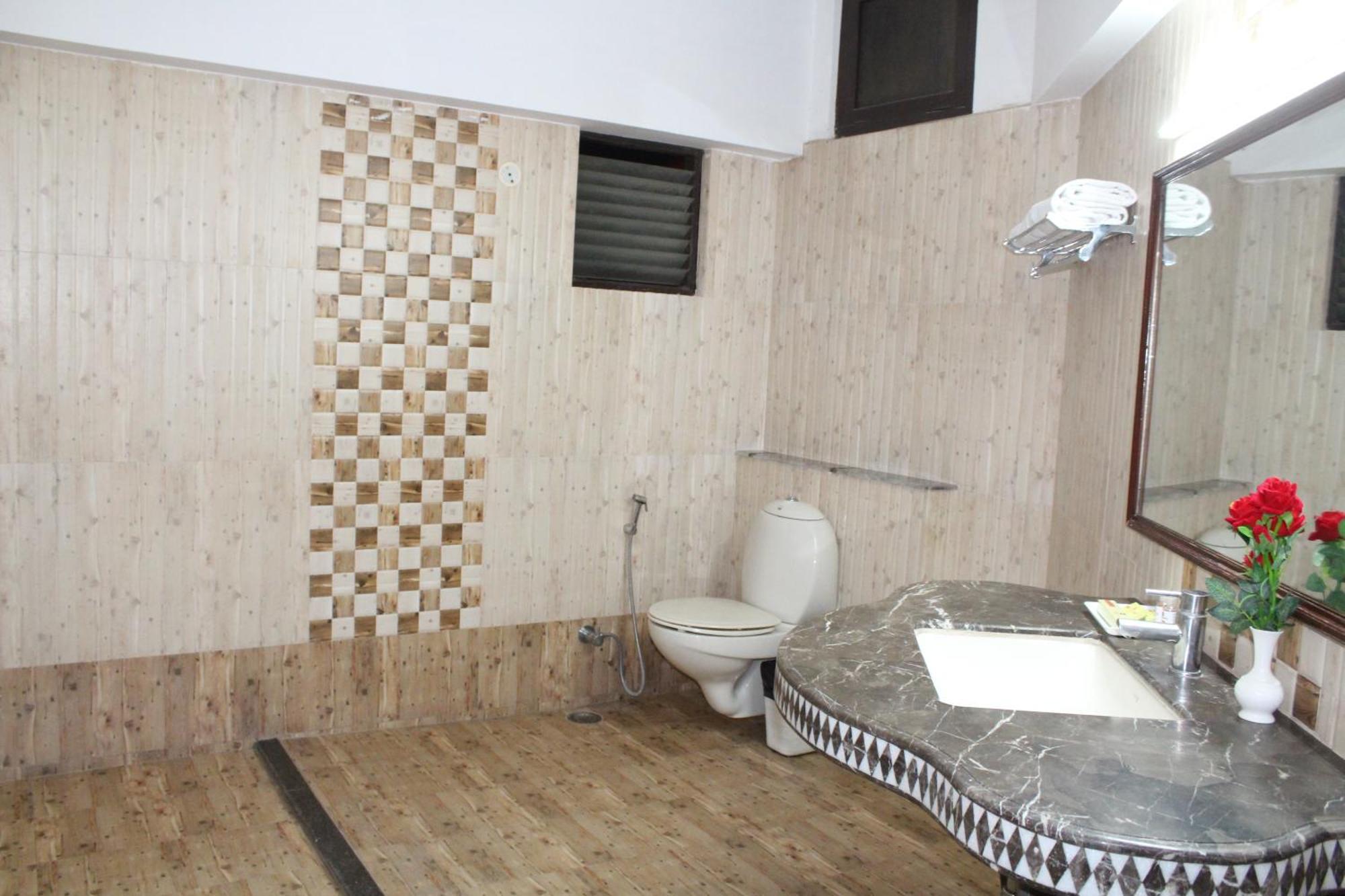 Hotel Chandra