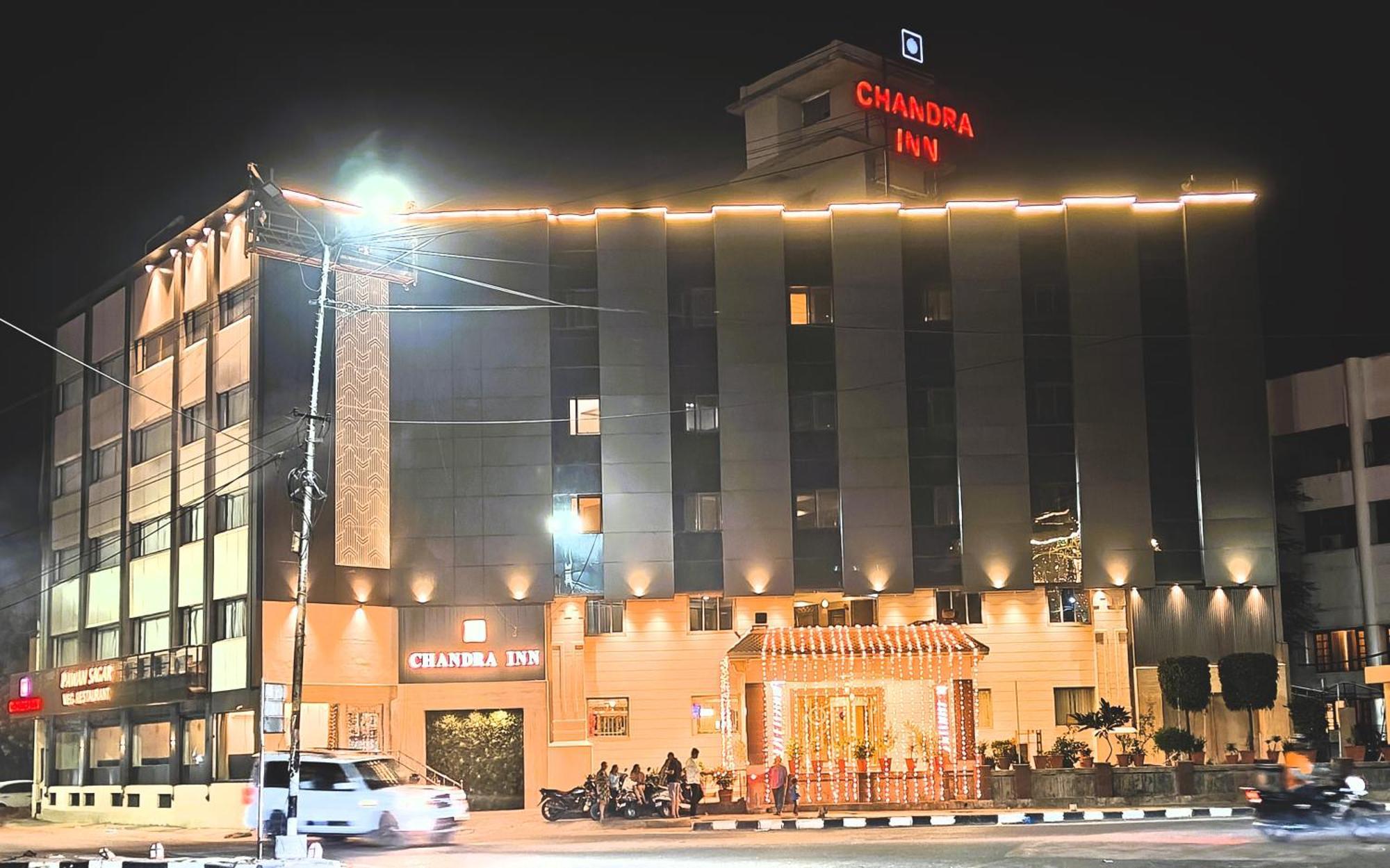 Chandra Hotel