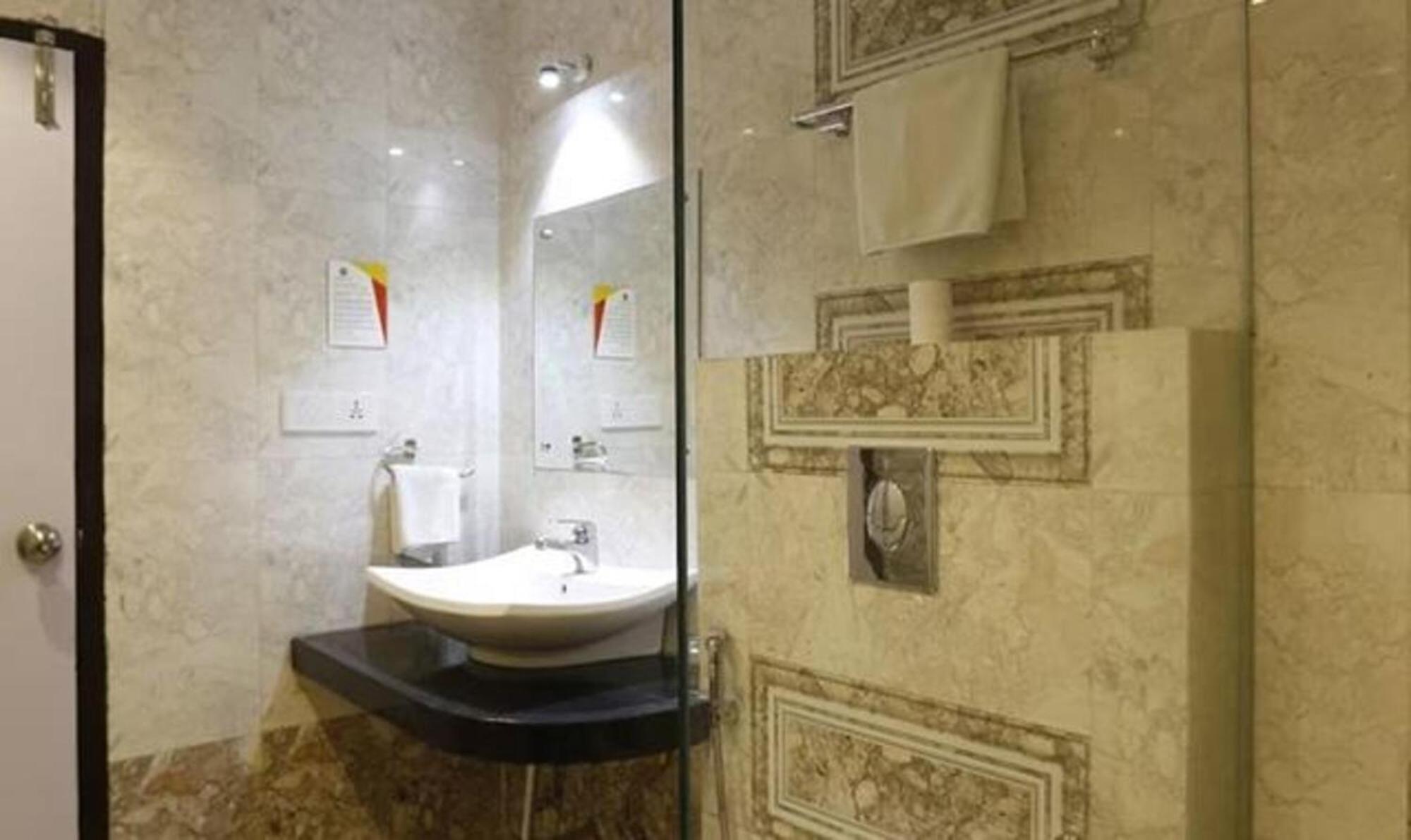 Fabhotel Prime Rester Select Hotel 3*