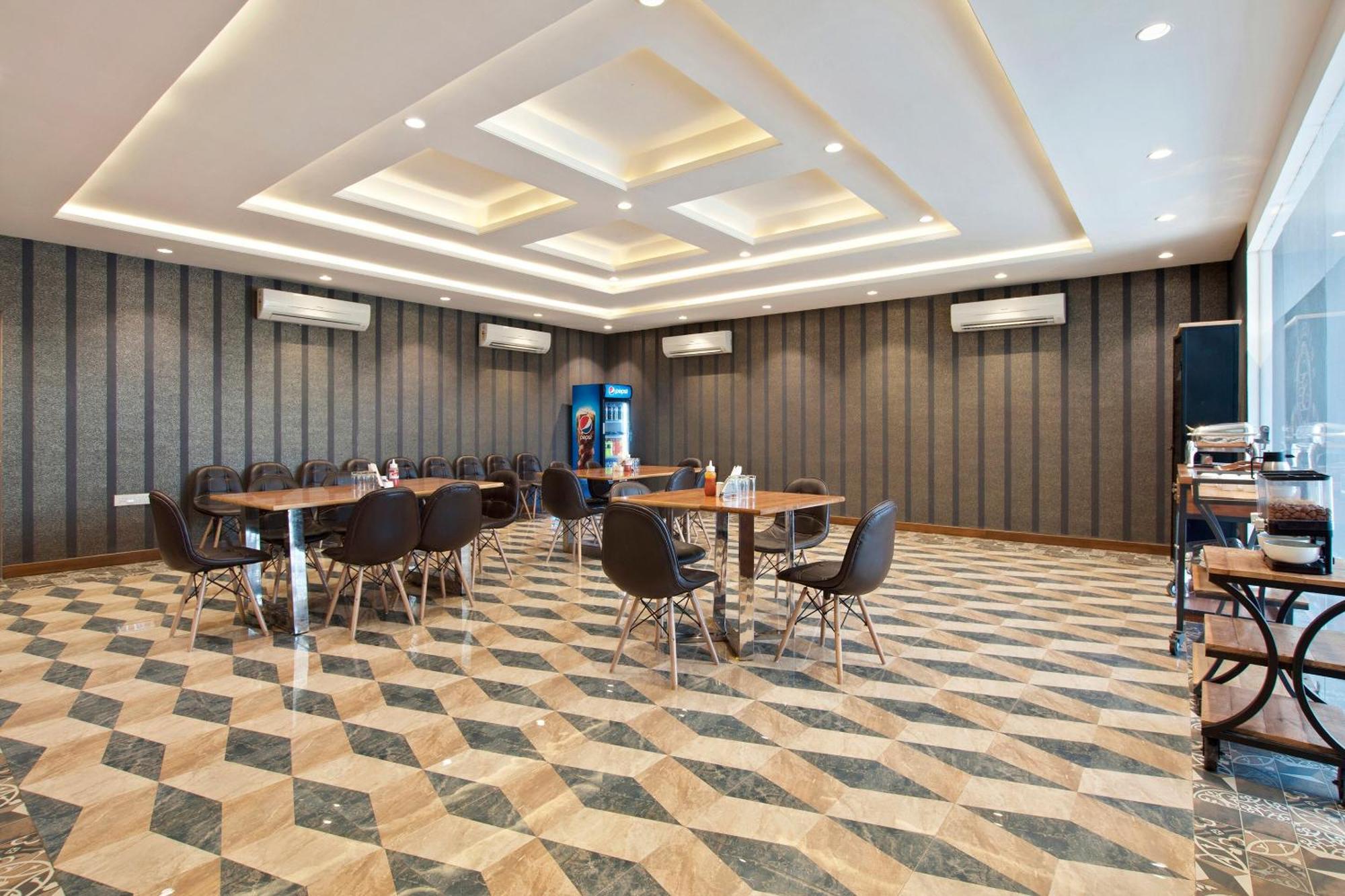 Hotel Collection O S B Excellency