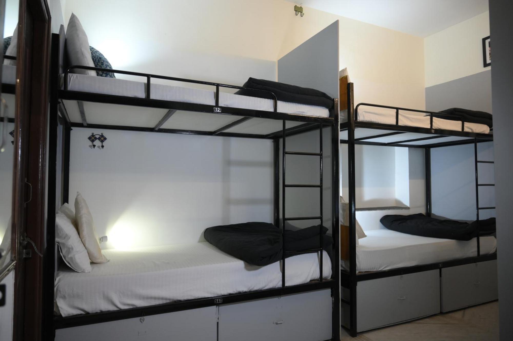 Hotel Vostel