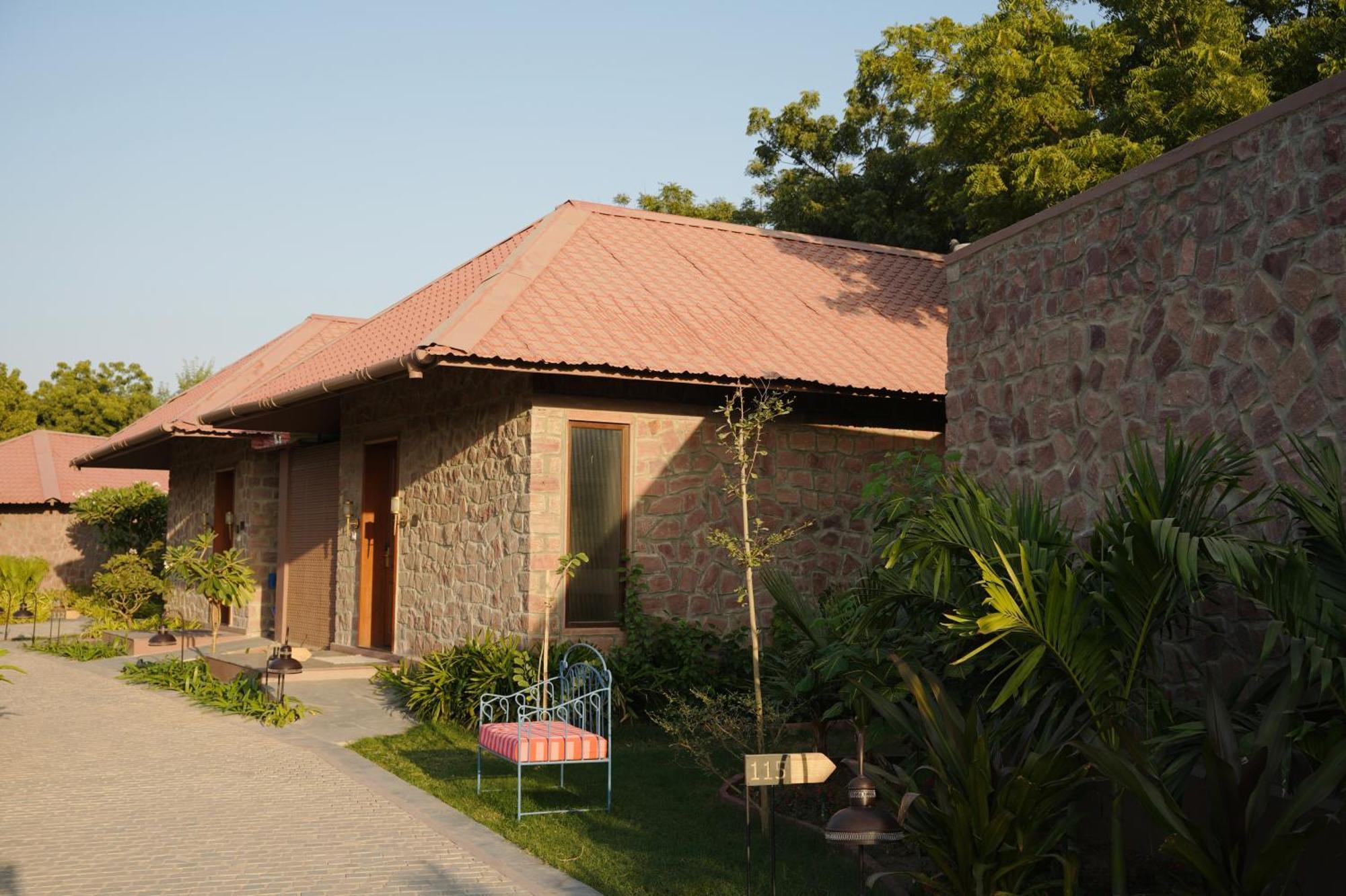 Hotel Surpura Bagh - A Luxury Boutique - Pure Vegetarian