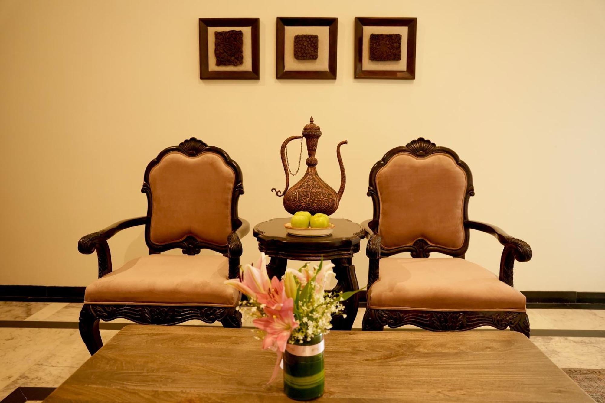 Surpura Bagh - A Luxury Boutique - Pure Vegetarian Hotel 4*