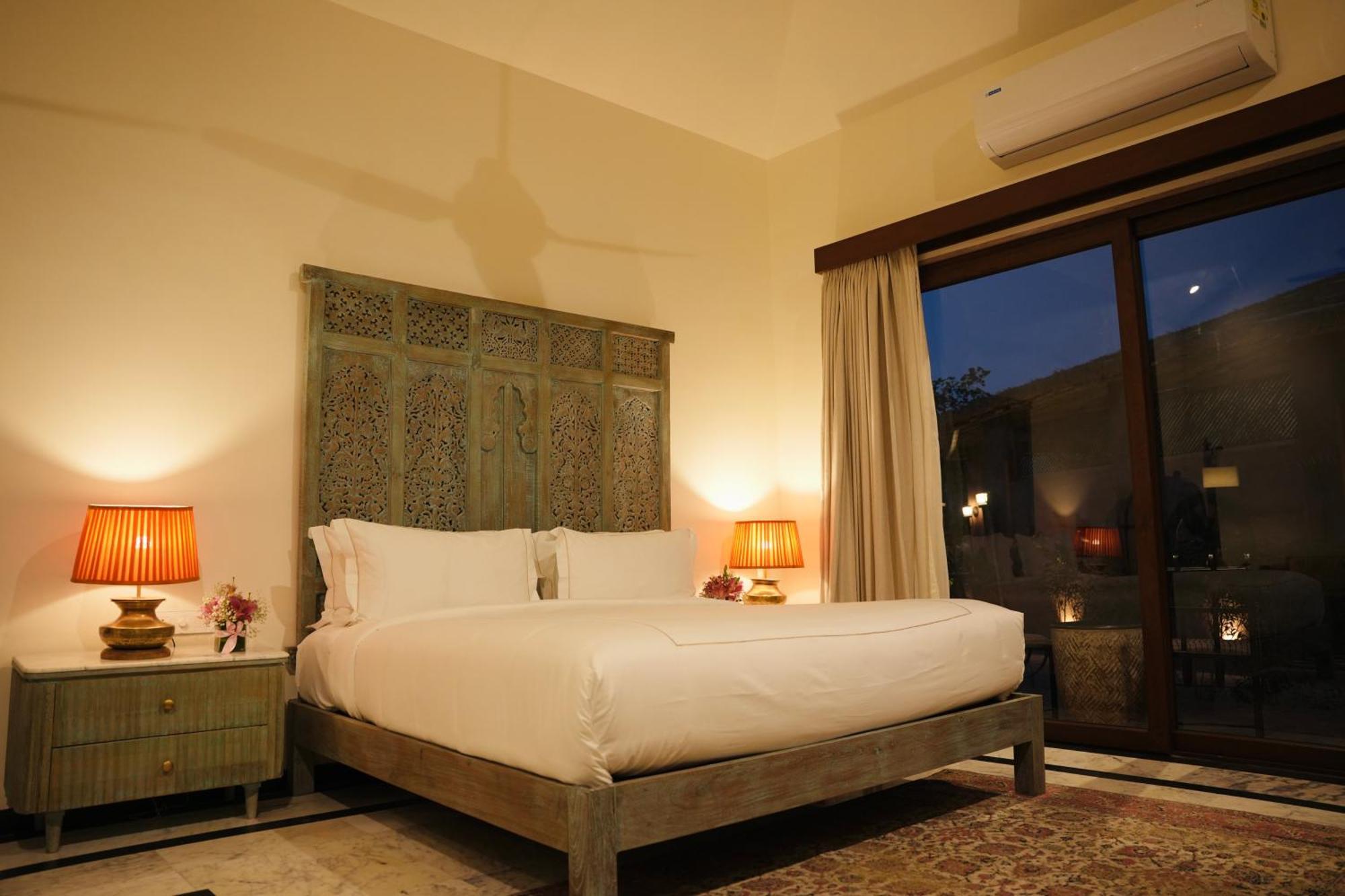 Surpura Bagh - A Luxury Boutique - Pure Vegetarian Hotel