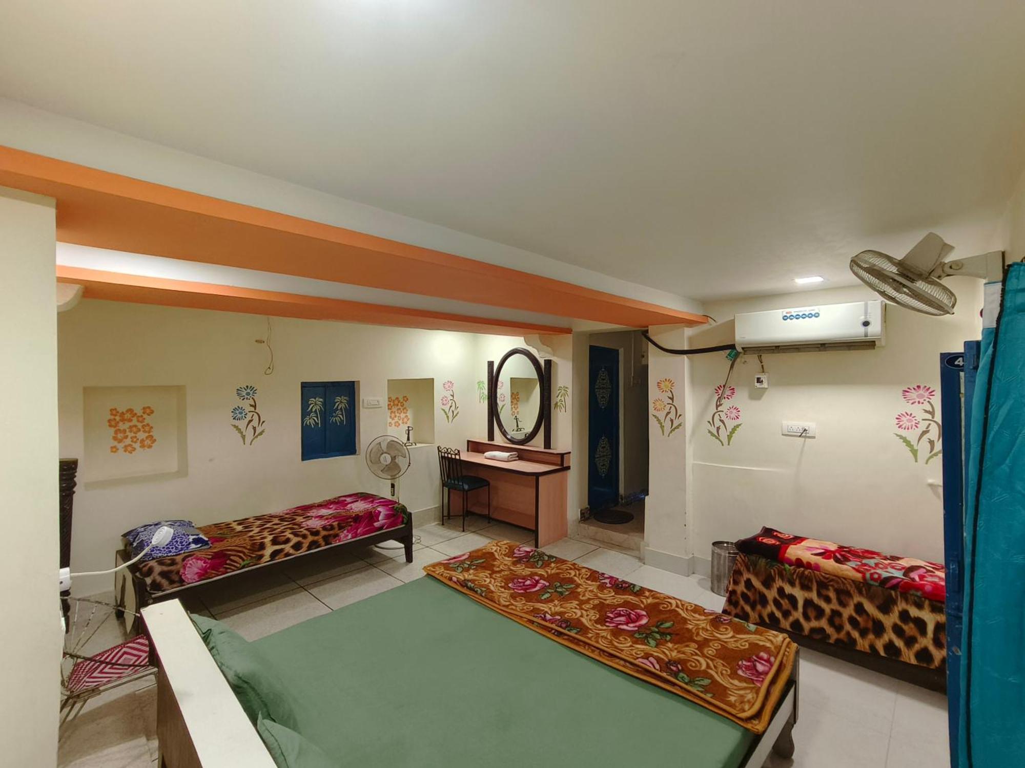 Hotel Shivam