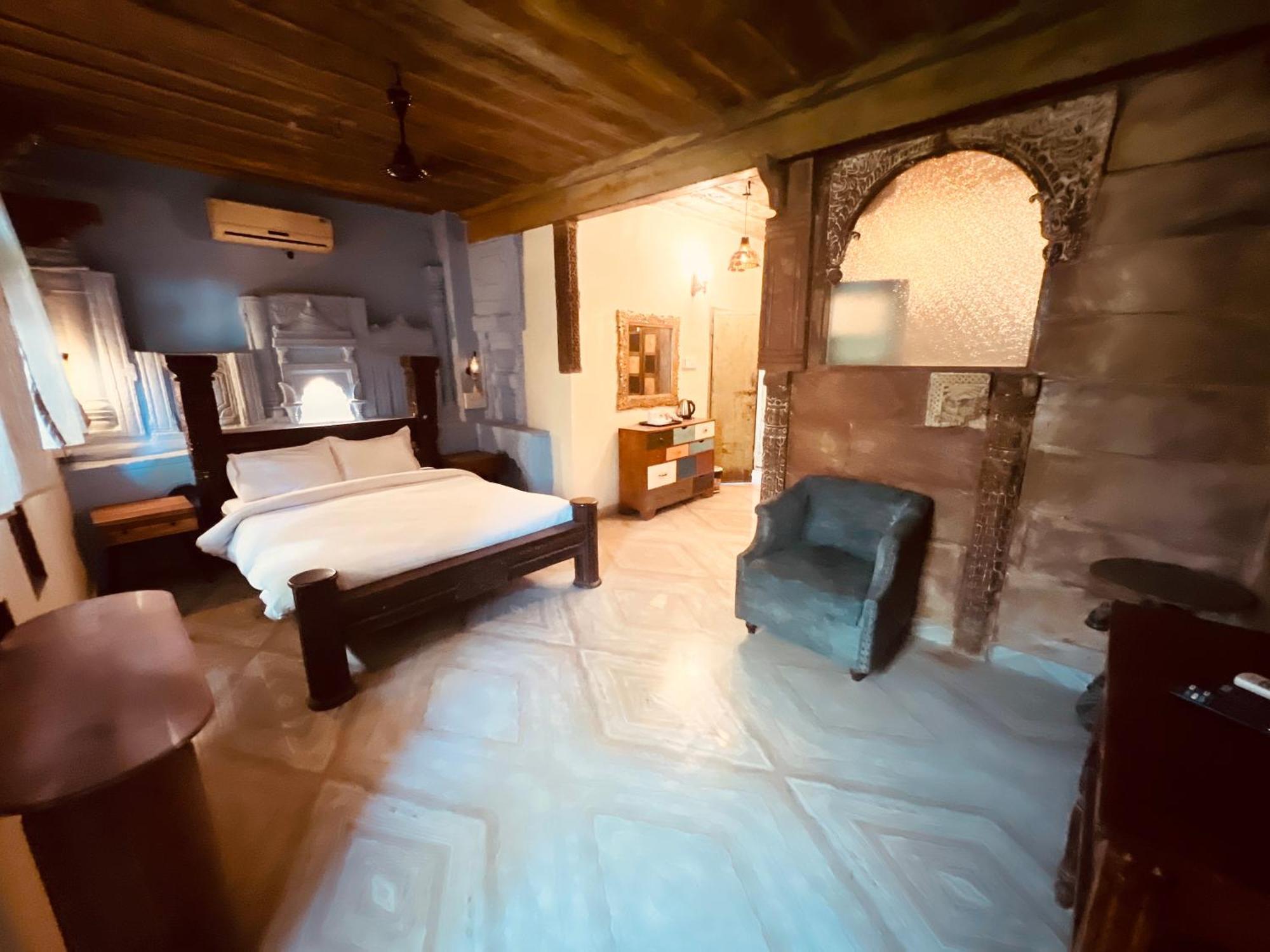 Hotel Jhankar Haveli 3*