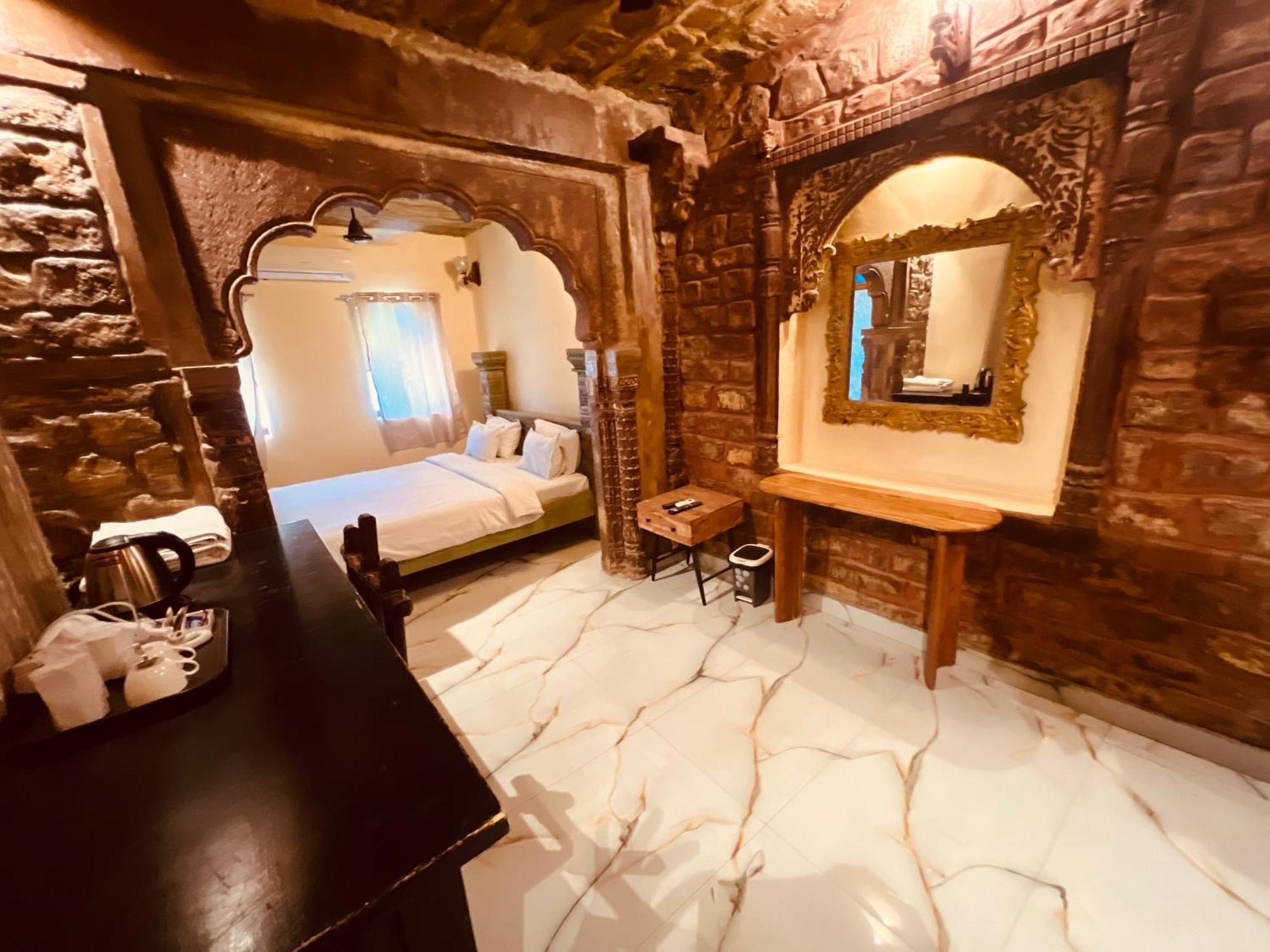 Hotel Jhankar Haveli Jodhpur (Rajasthan)