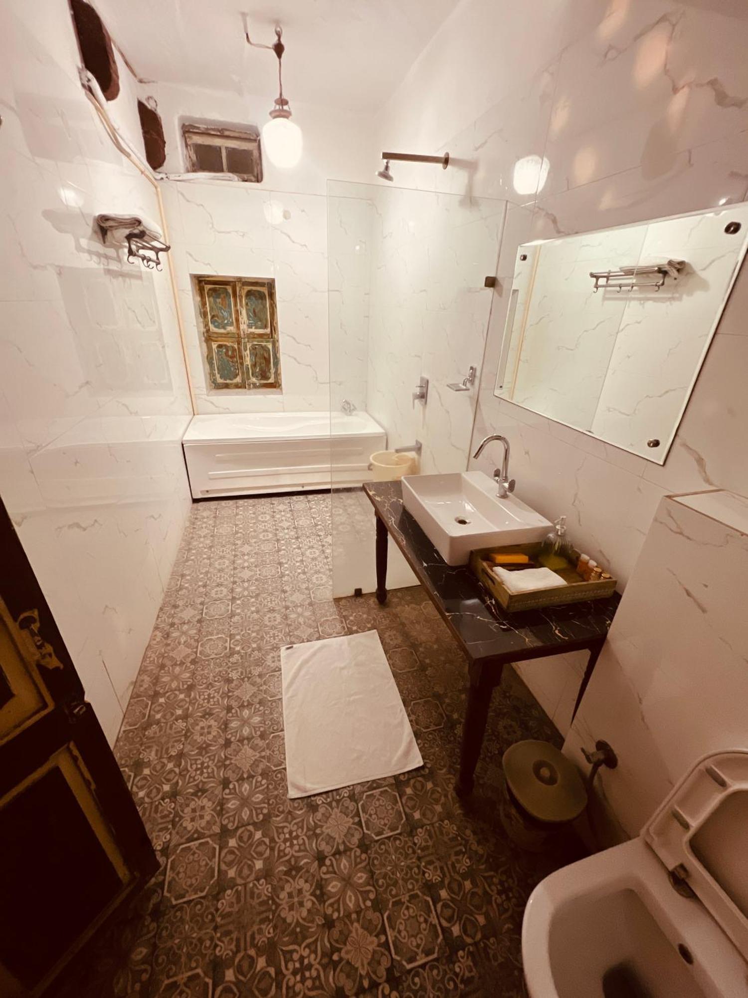 Jhankar Haveli Hotel 3*