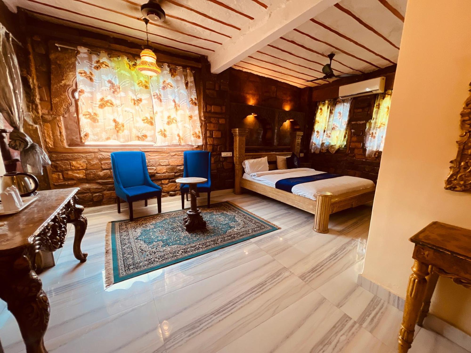 Hotel Jhankar Haveli