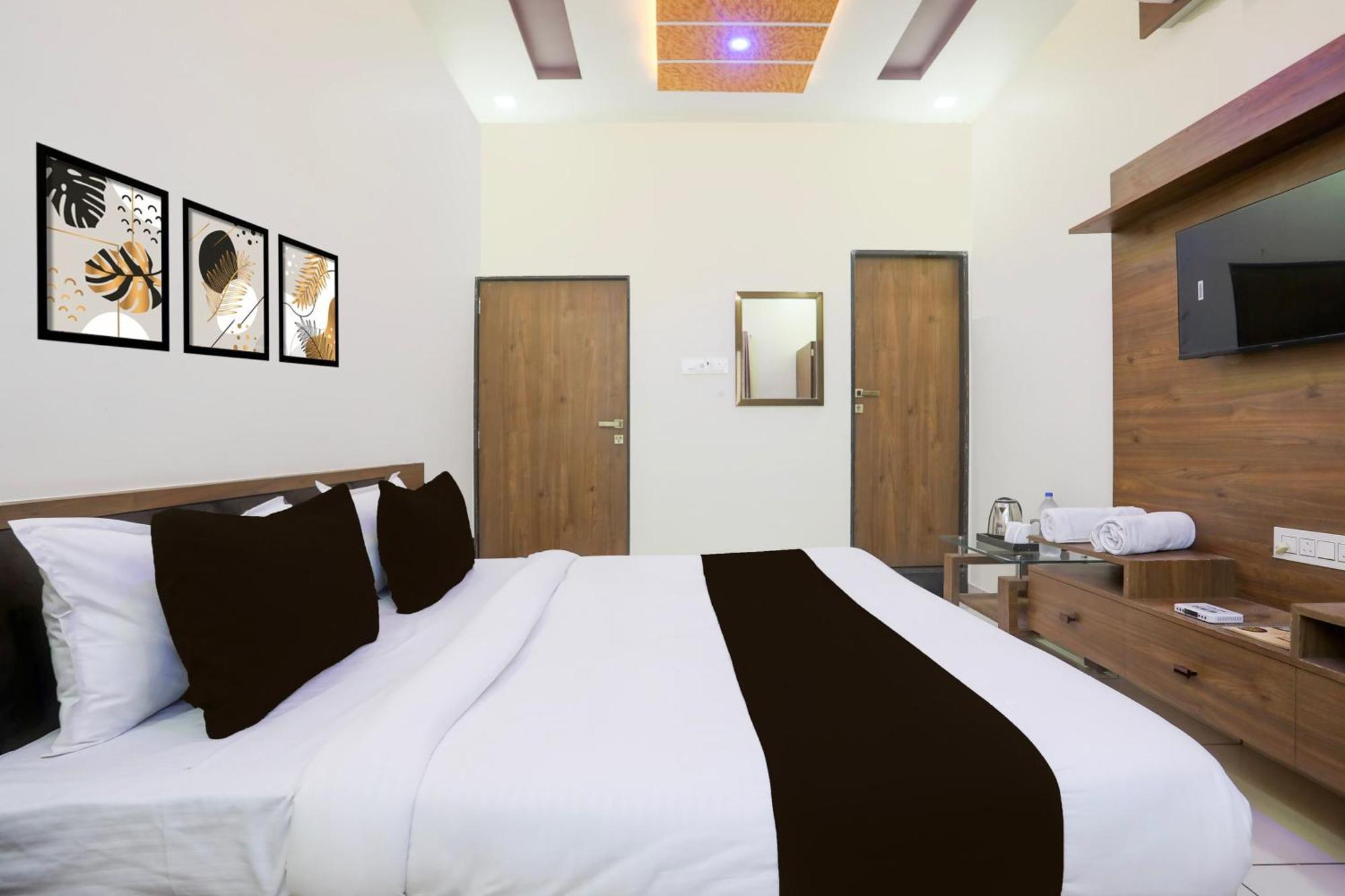 O Shivam And Restaurant Hotel Jodhpur (Rajasthan)