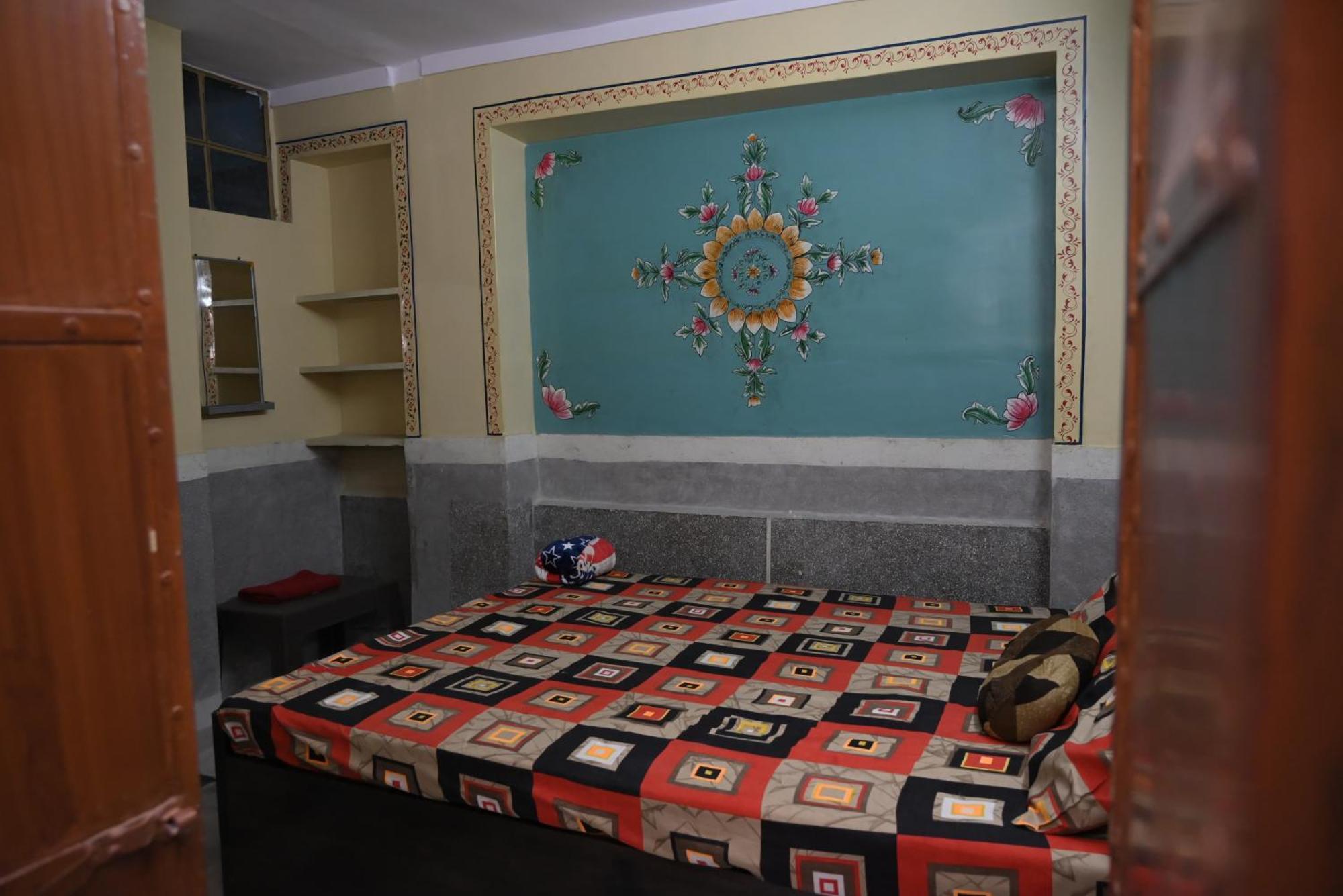 Guest house Samrat Ashok *