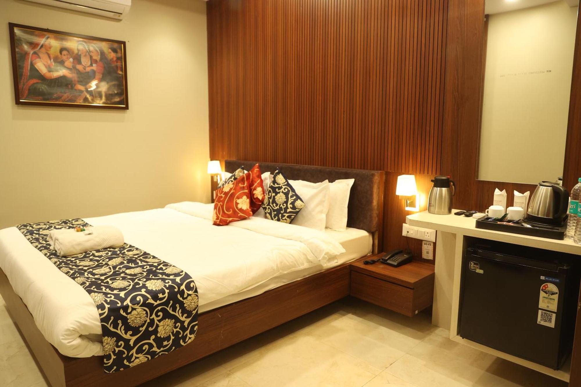 Hotel Shiv Hari Heritage 4*