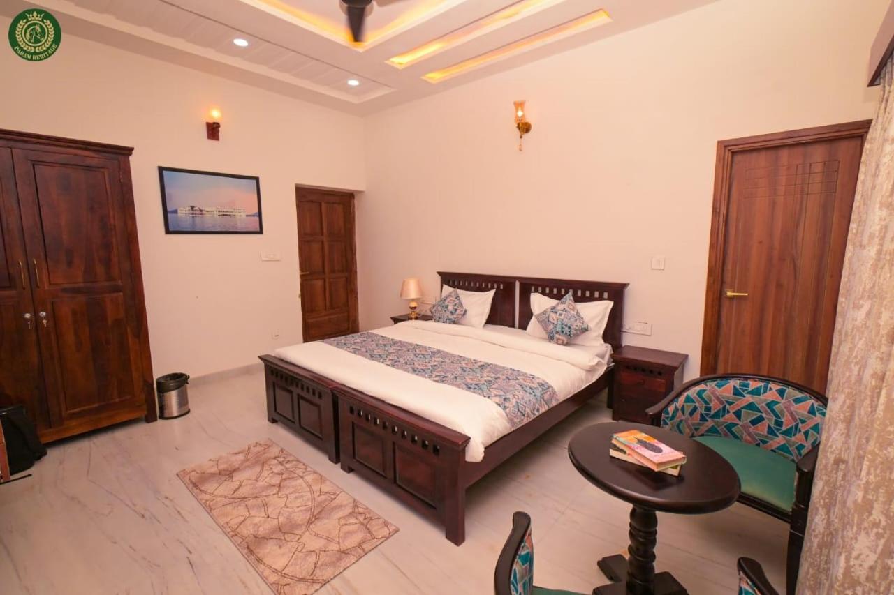 Hotel Padam Heritage 4*