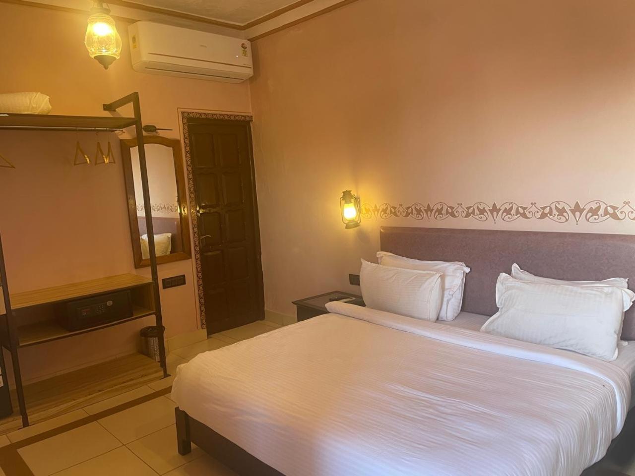 Hotel Nirali Dhani Jodhpur (Rajasthan)