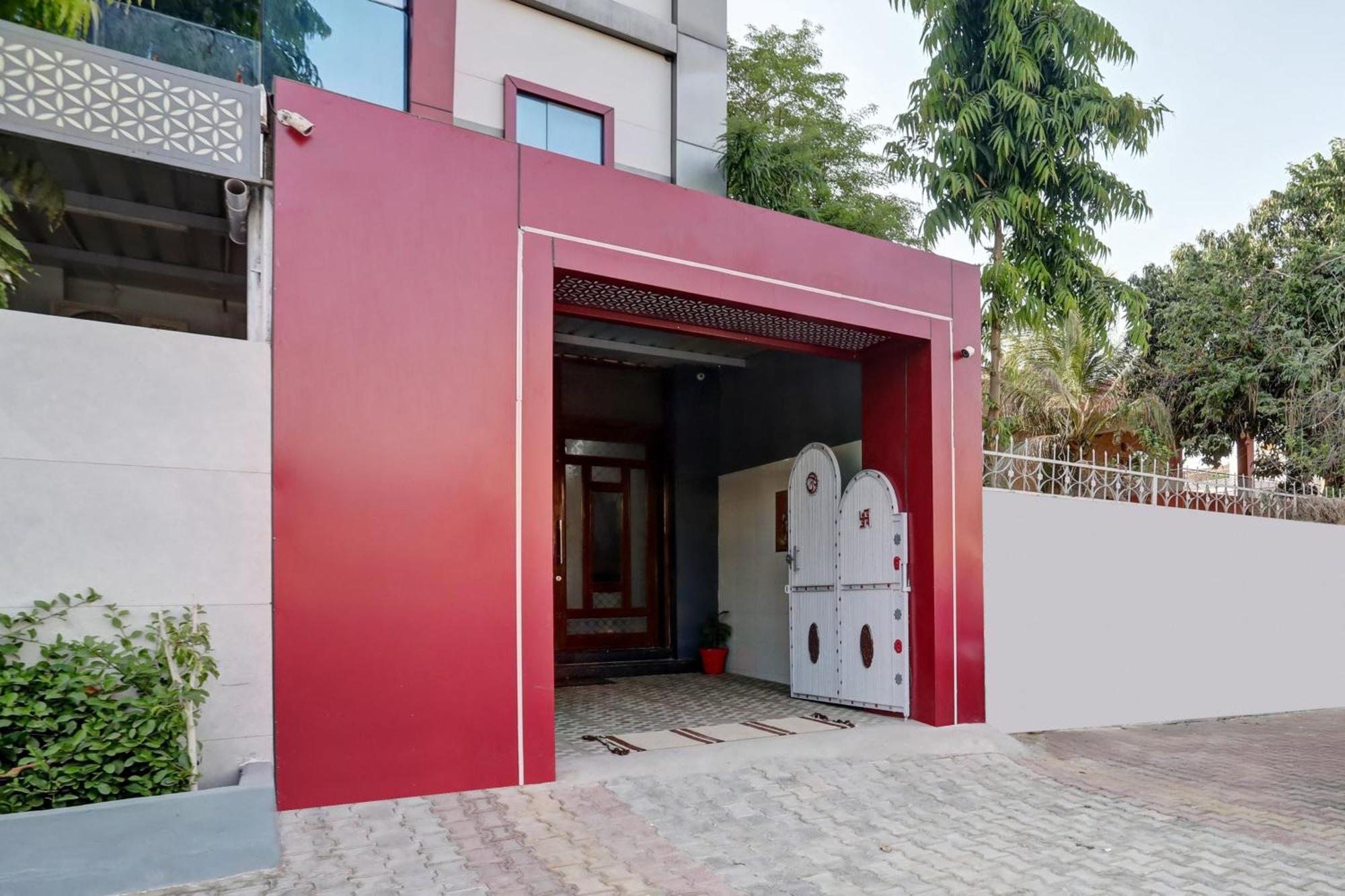 Hotel Collection O Ravidarshan Jodhpur (Rajasthan)