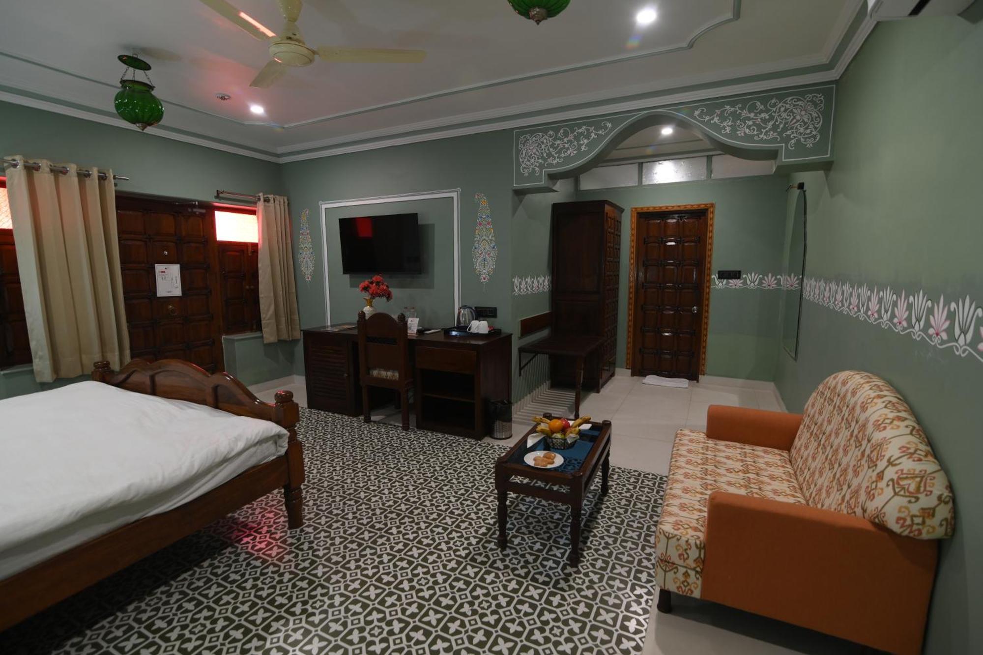 Nirali Dhani Hotel Jodhpur (Rajasthan)