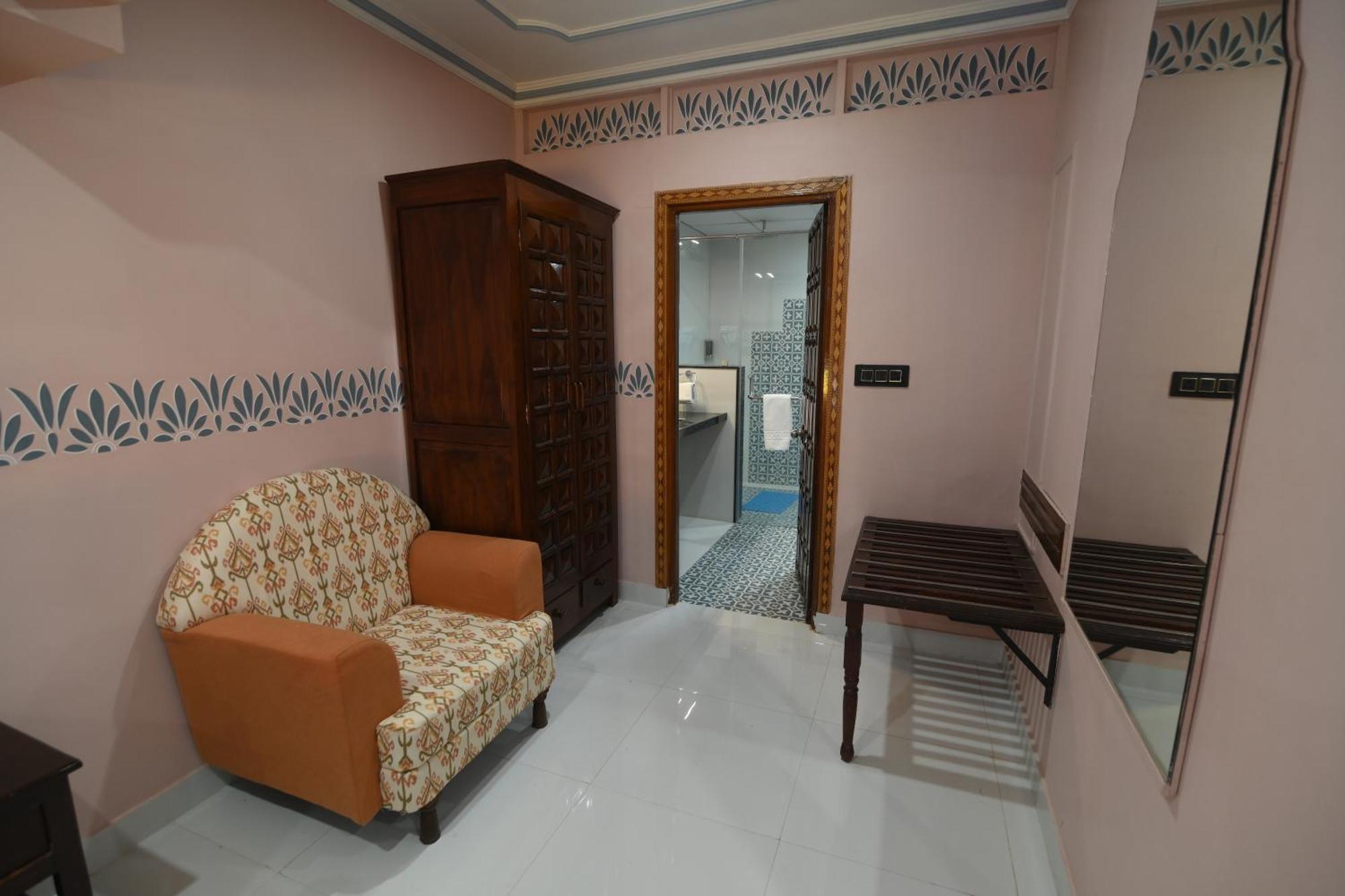Nirali Dhani 3* Jodhpur (Rajasthan)