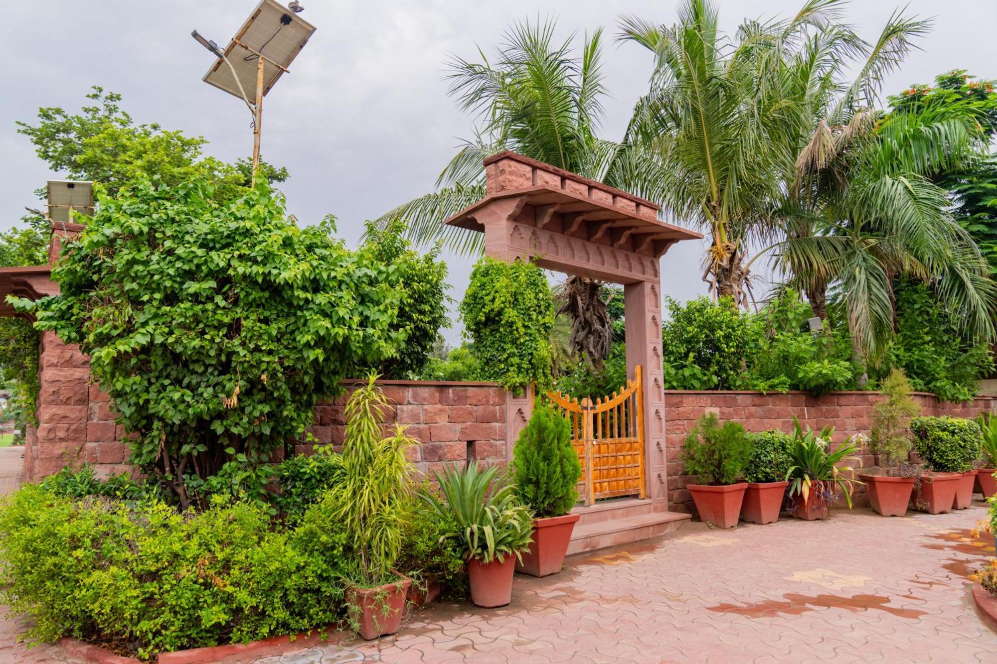 Resort Garh Govind