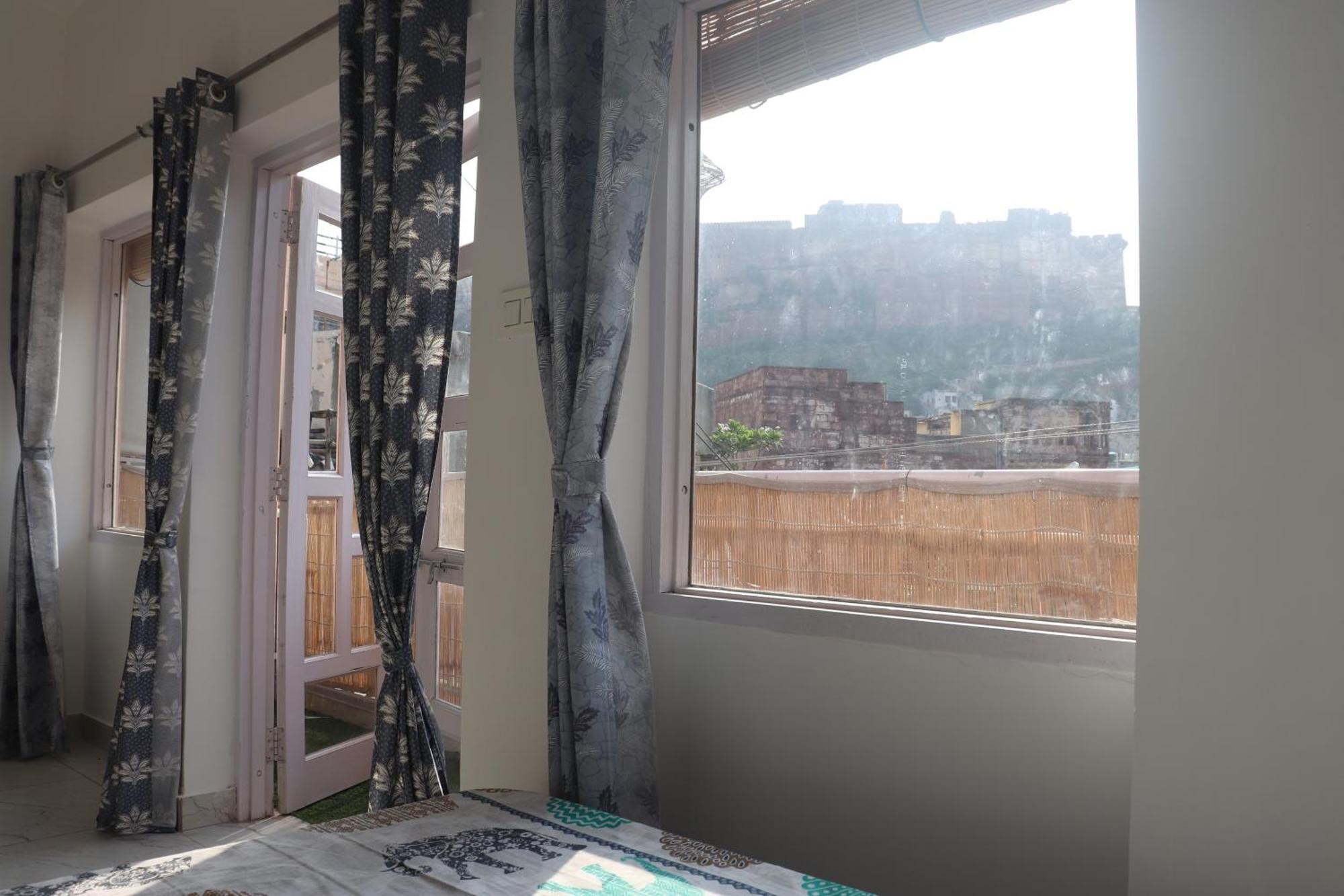 Guest house Mordhwaj