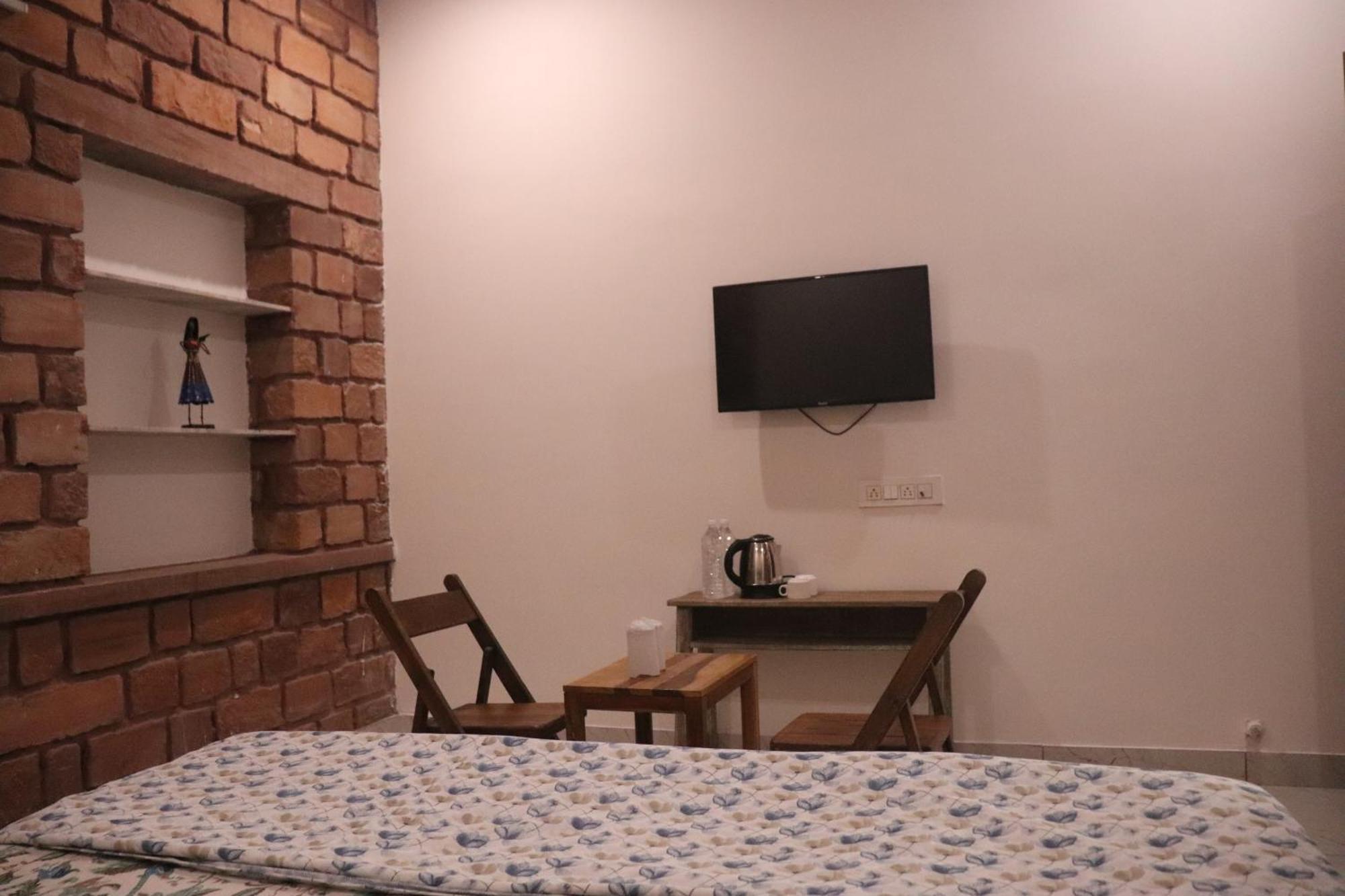 Guest house Mordhwaj