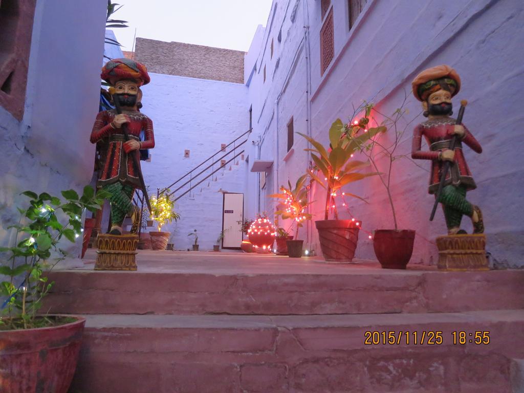 Jewel Haweli Guest house