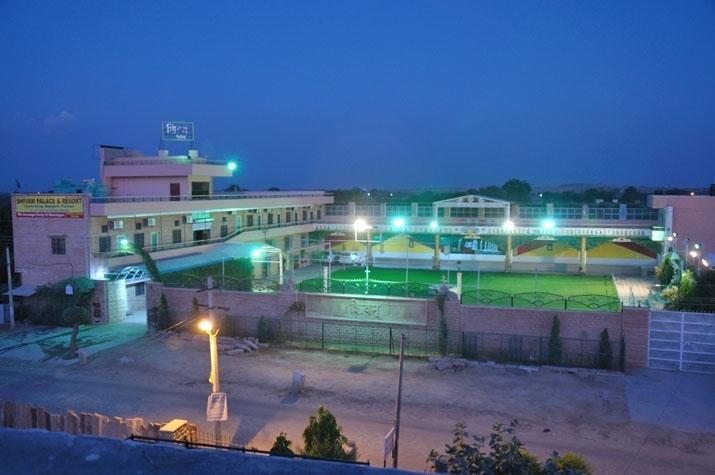 Resort Shivam Palace & 3*
