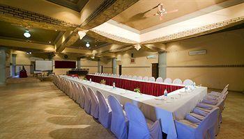 Resort Nirali Dhani Ethnic Heritage And 3*