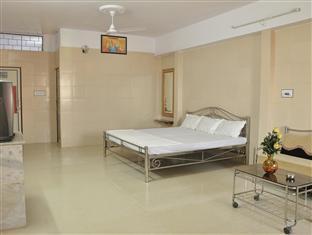 Resort Shivam Palace & 3*